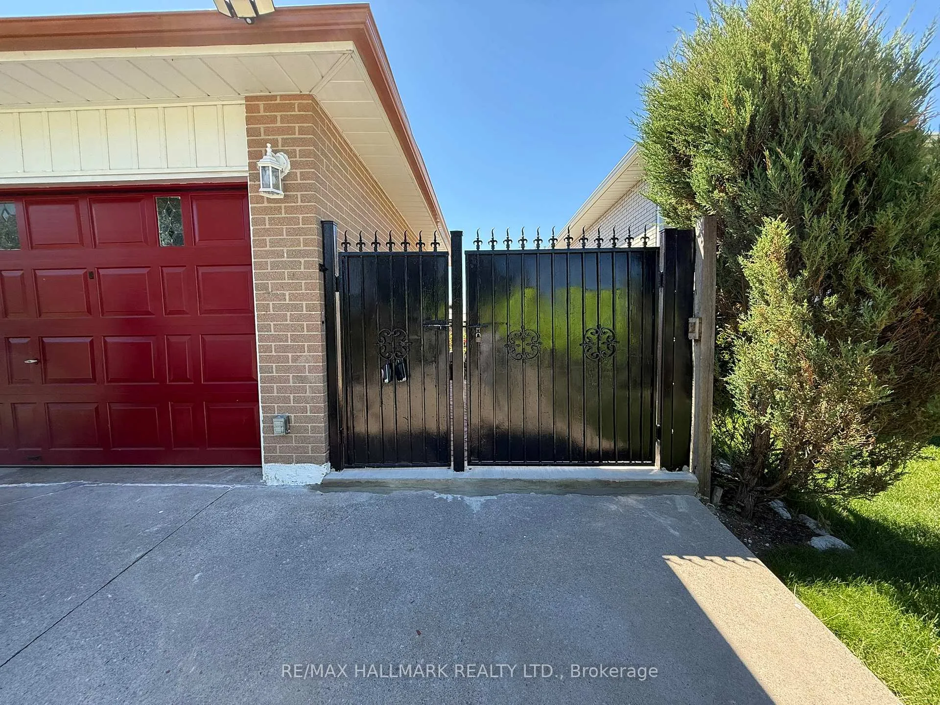 Photo 30 of 29 Charles Tupper Drive, Scarborough, Centennial Scarborough — HOMEH