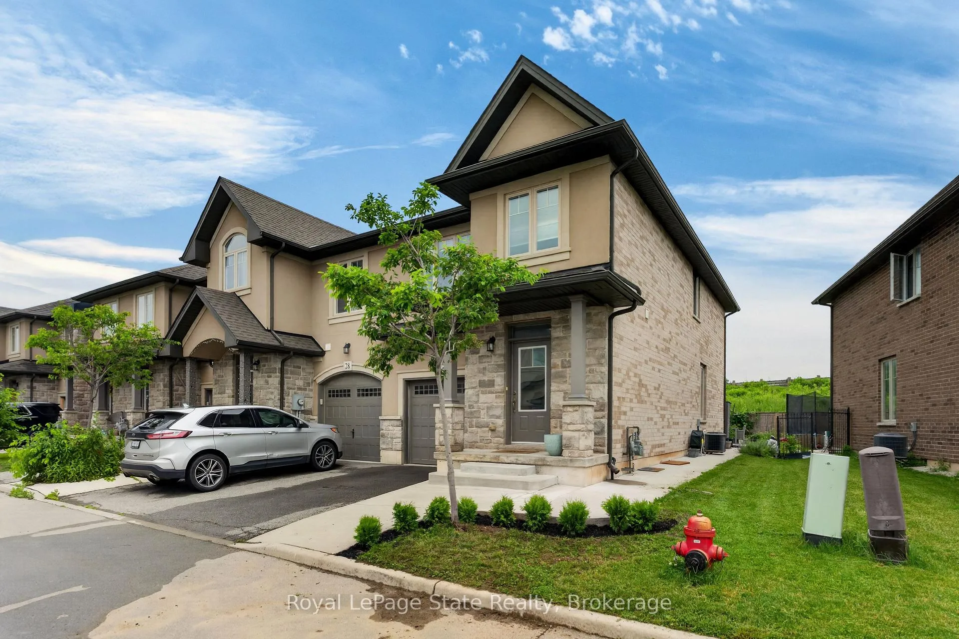 Photo 1 of Unit 27, 98 Shoreview Place, Hamilton, Lakeshore — HOMEH