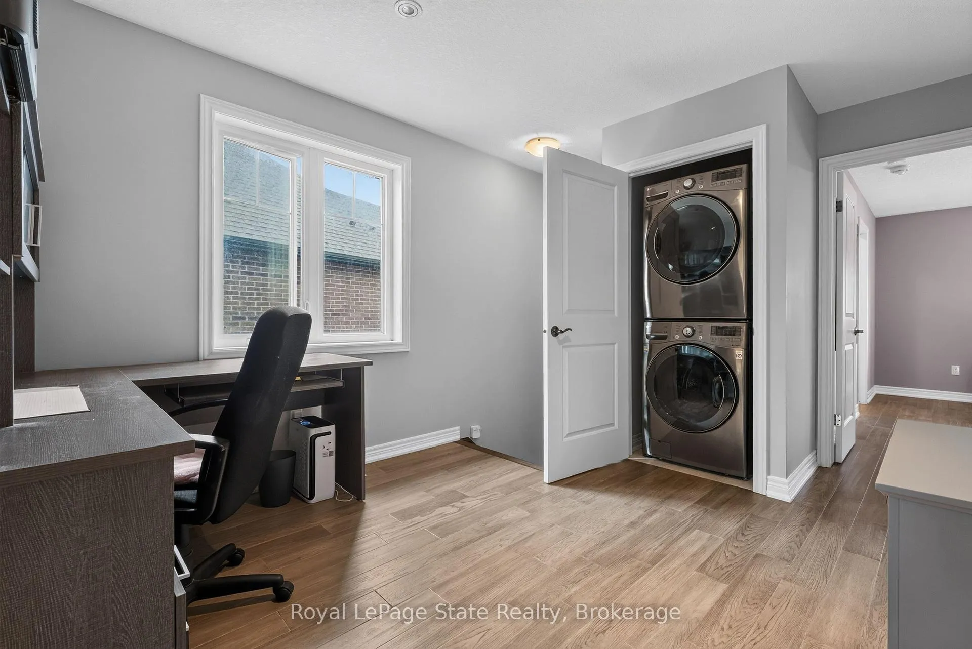 Photo 19 of Unit 27, 98 Shoreview Place, Hamilton, Lakeshore — HOMEH