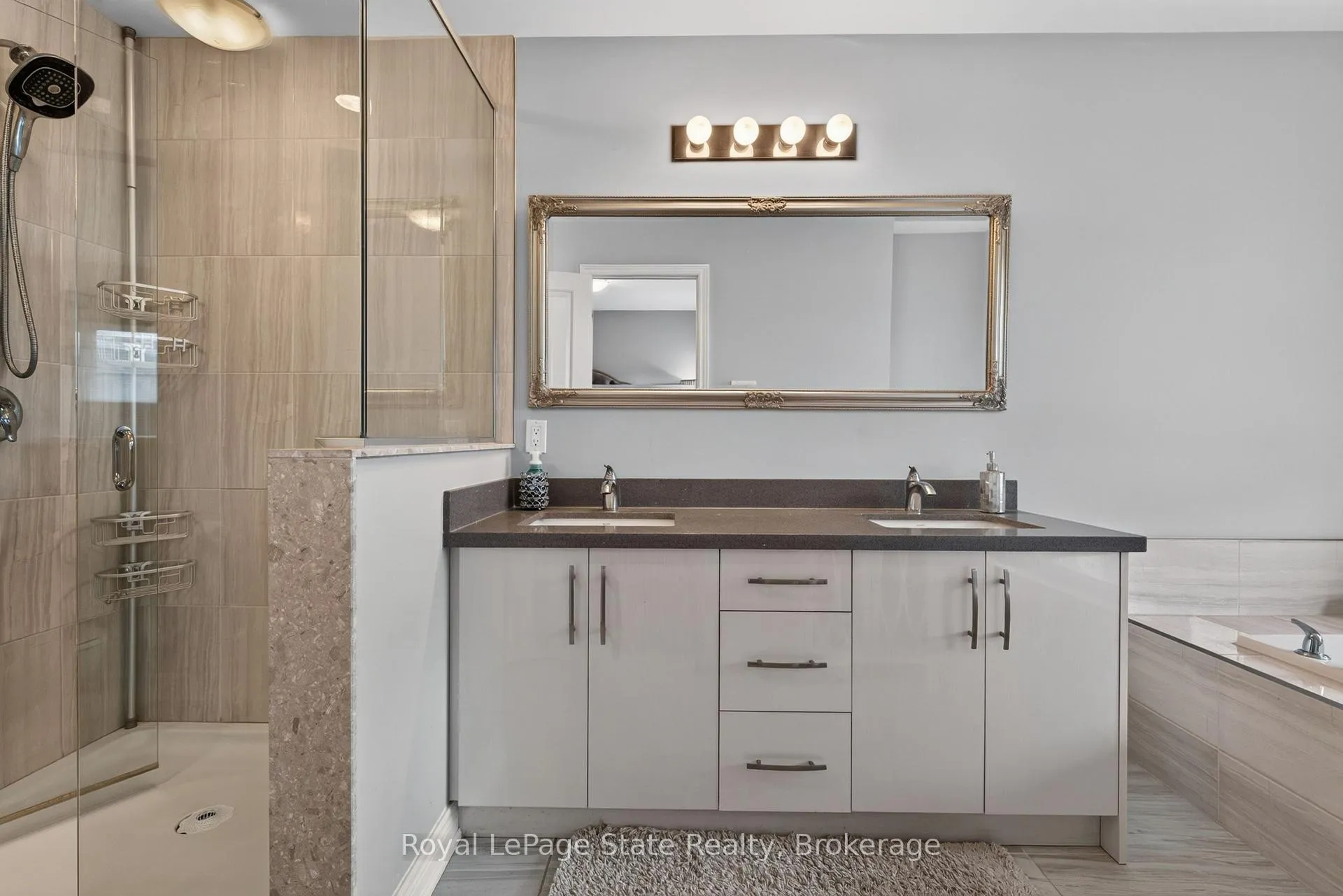 Photo 23 of Unit 27, 98 Shoreview Place, Hamilton, Lakeshore — HOMEH