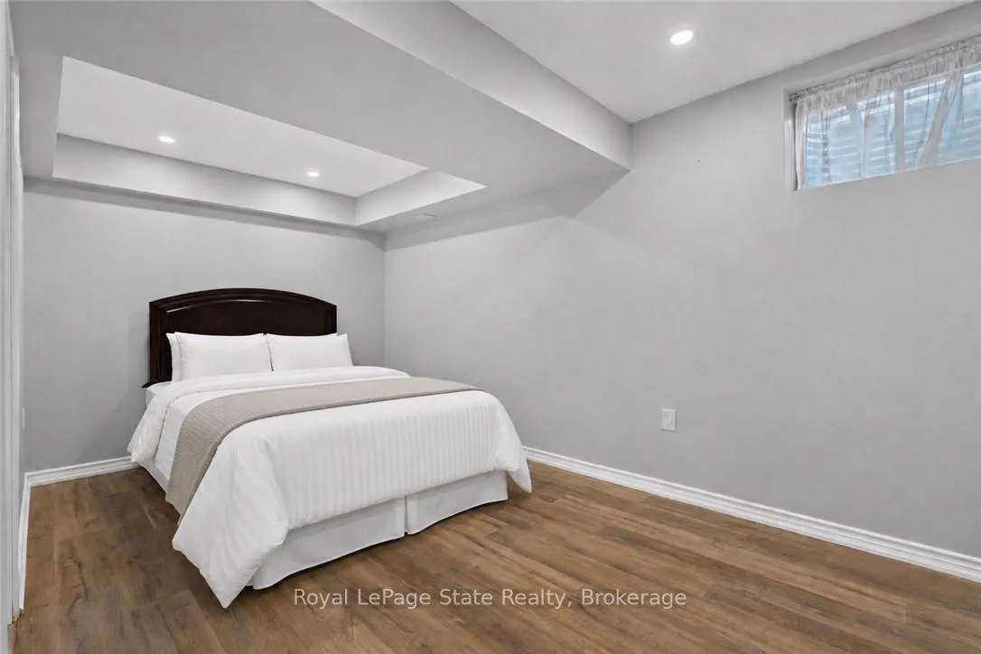 Photo 36 of Unit 27, 98 Shoreview Place, Hamilton, Lakeshore — HOMEH