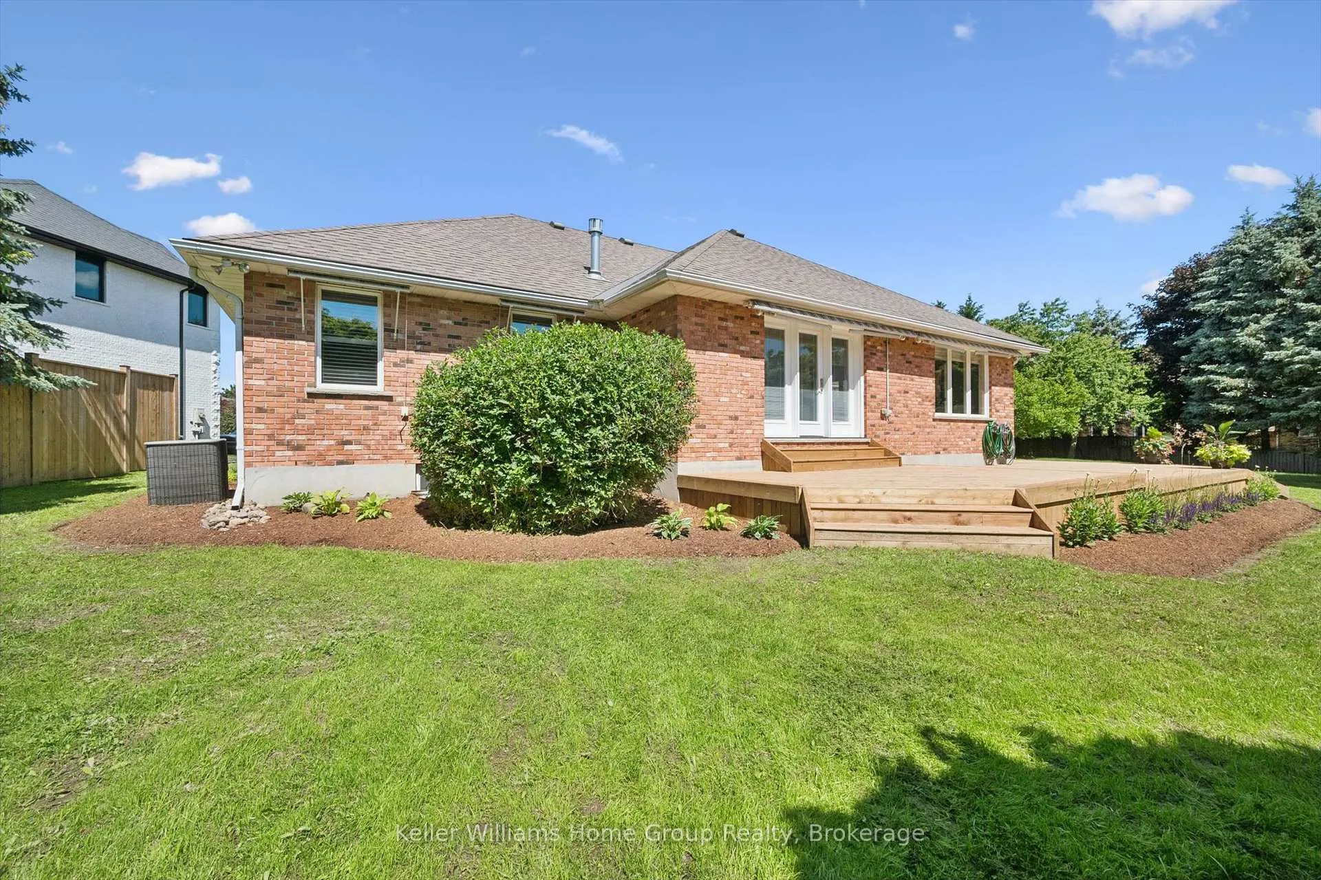 Photo 44 of 22 Lyle Place, Guelph, Kortright East — HOMEH