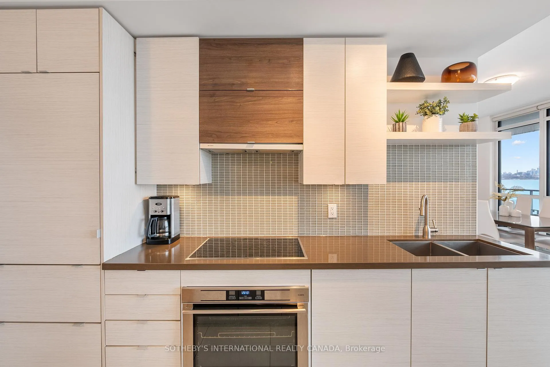 Photo 12 of Unit 503, 59 Annie Craig Drive, Etobicoke, Mimico — HOMEH
