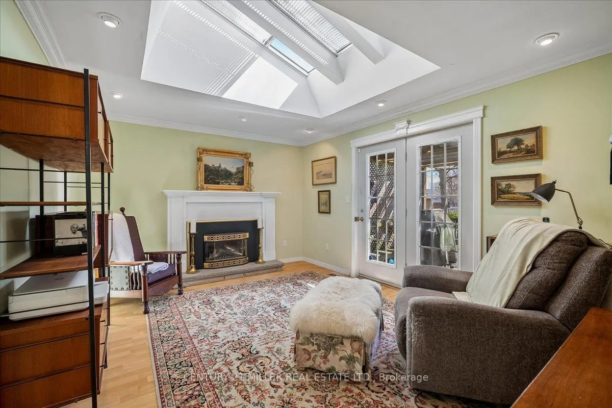 Photo 10 of 5 Cortina Crescent, Hamilton, Rosedale — HOMEH
