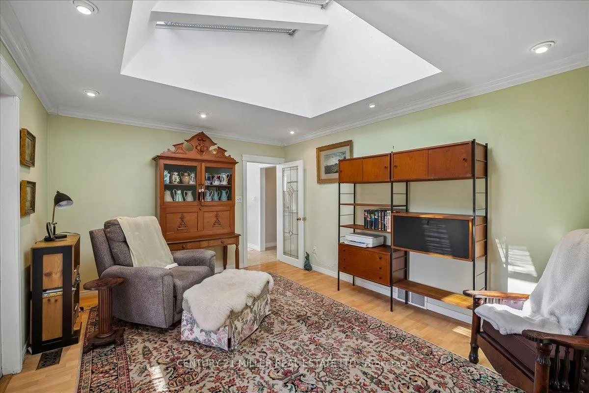 Photo 11 of 5 Cortina Crescent, Hamilton, Rosedale — HOMEH