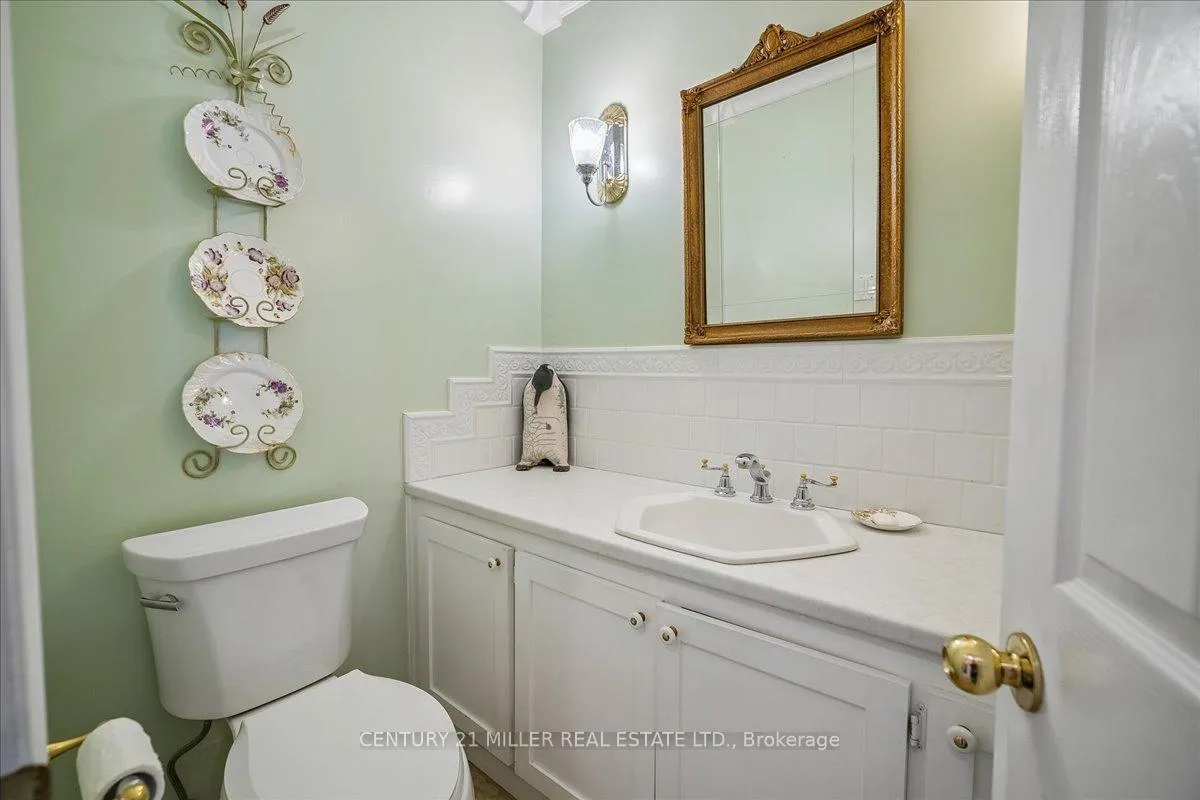 Photo 12 of 5 Cortina Crescent, Hamilton, Rosedale — HOMEH