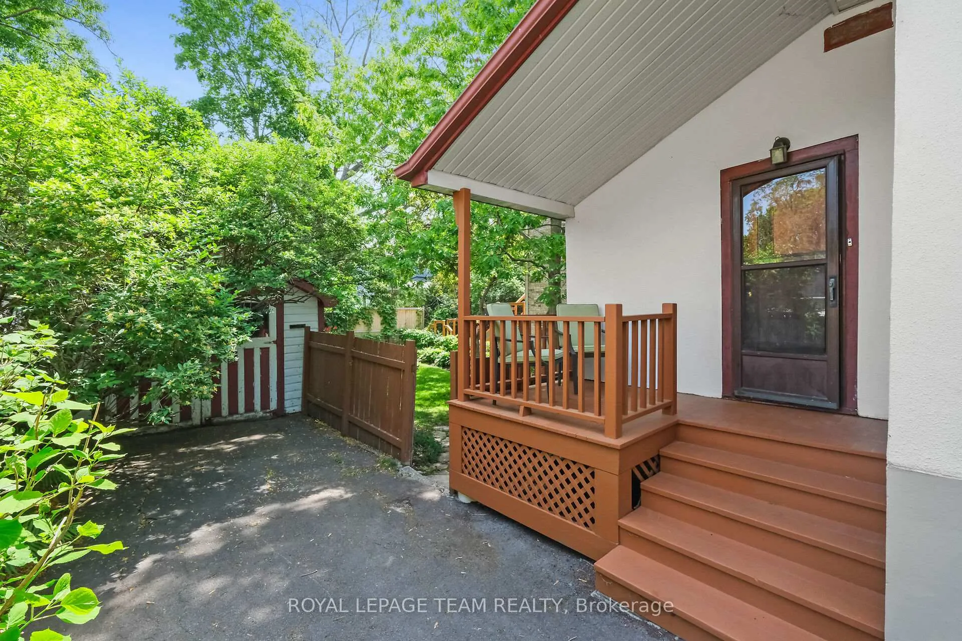 Photo 31 of 525 Cole Avenue, Ottawa, McKellar/Highland — HOMEH