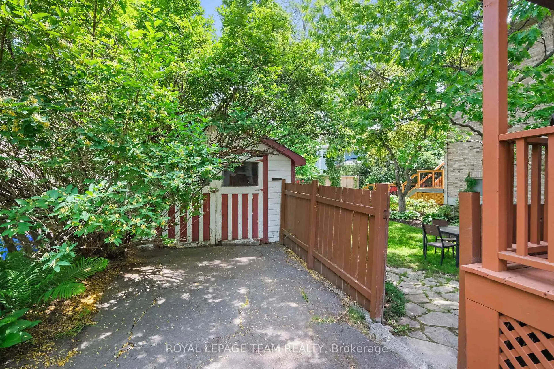 Photo 32 of 525 Cole Avenue, Ottawa, McKellar/Highland — HOMEH