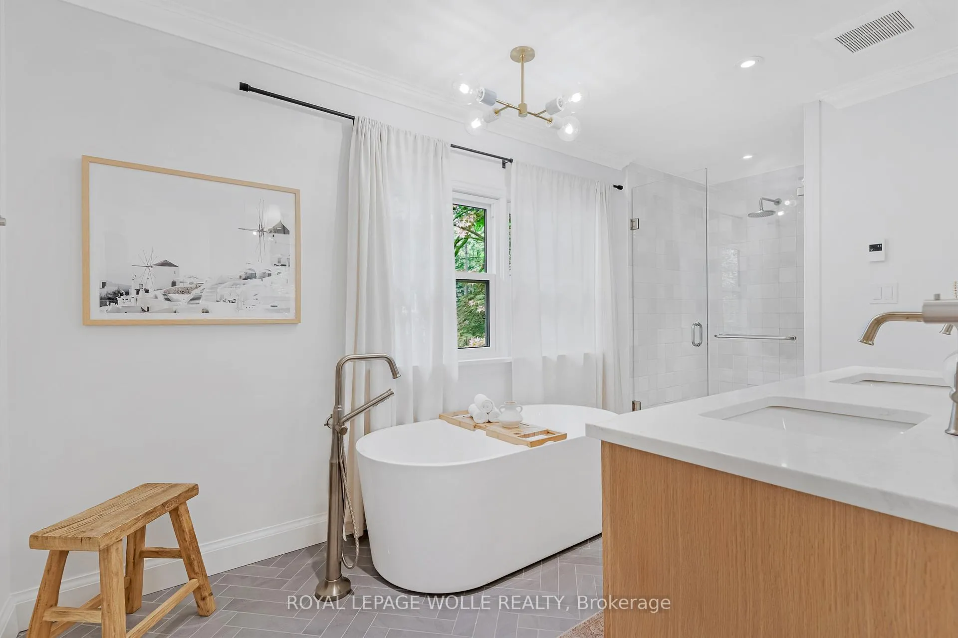 Photo 25 of 203 Forsyth Drive, Waterloo, Uptown West — HOMEH