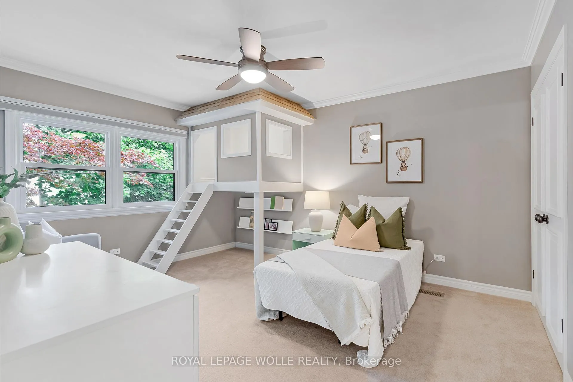 Photo 33 of 203 Forsyth Drive, Waterloo, Uptown West — HOMEH