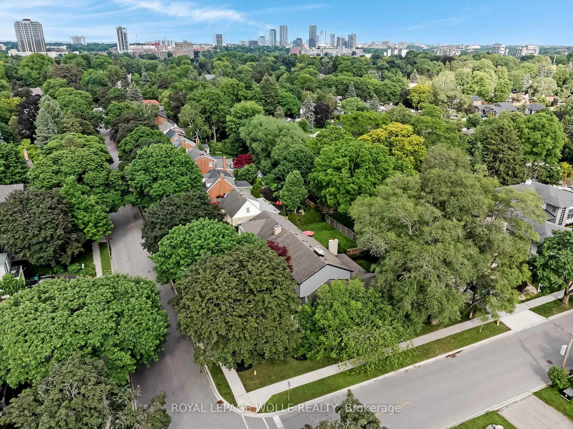 Photo 49 of 203 Forsyth Drive, Waterloo, Uptown West — HOMEH
