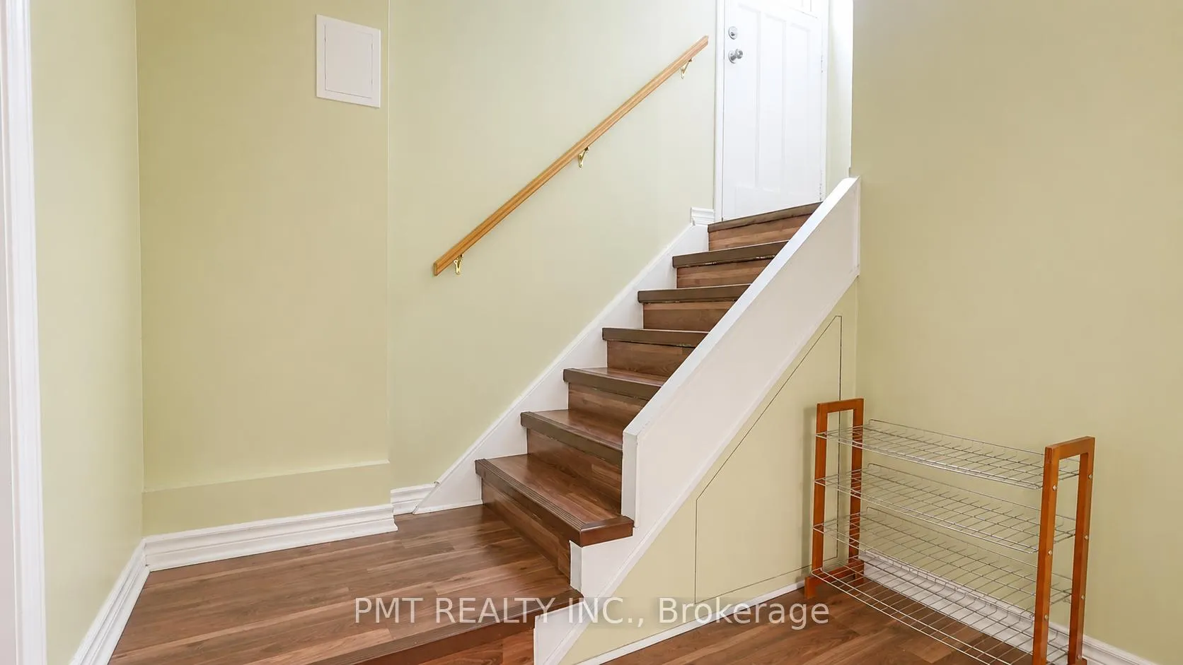 Photo 22 of 59 Mitcham Drive, Etobicoke, Alderwood — HOMEH