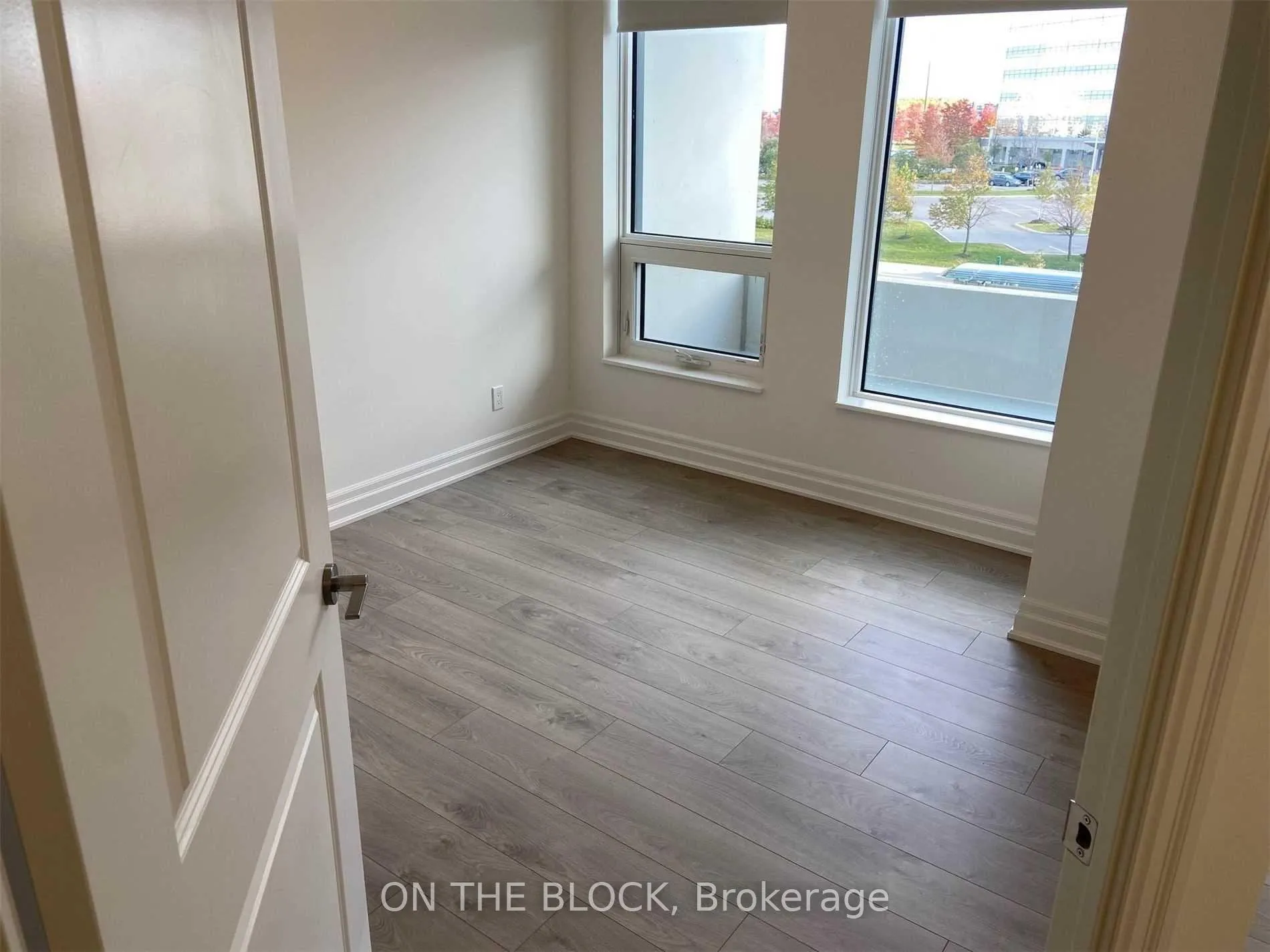 Photo 11 of Unit 305, 10 Rouge Valley W. Drive, Markham, German Mills — HOMEH