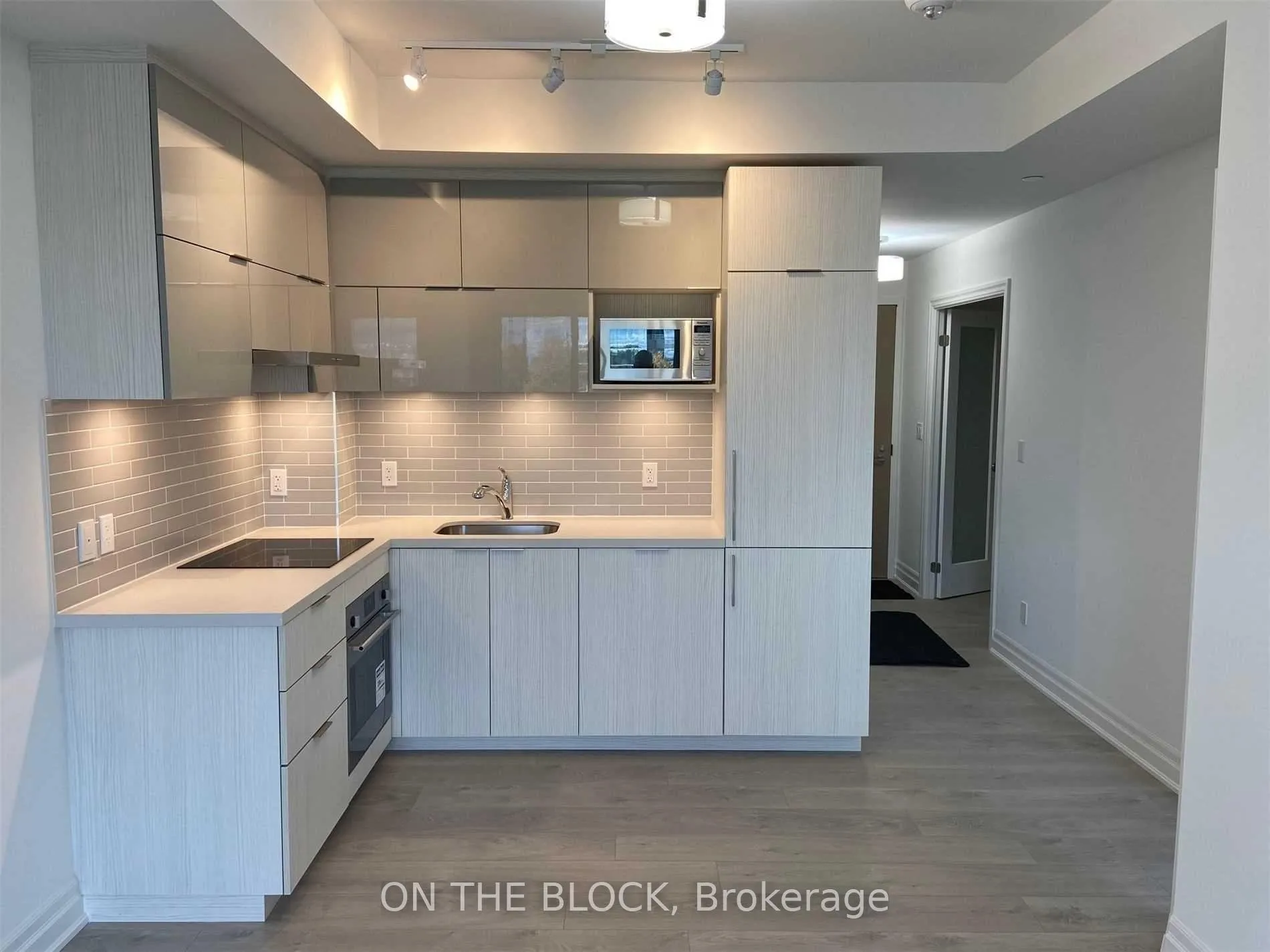 Photo 14 of Unit 305, 10 Rouge Valley W. Drive, Markham, German Mills — HOMEH