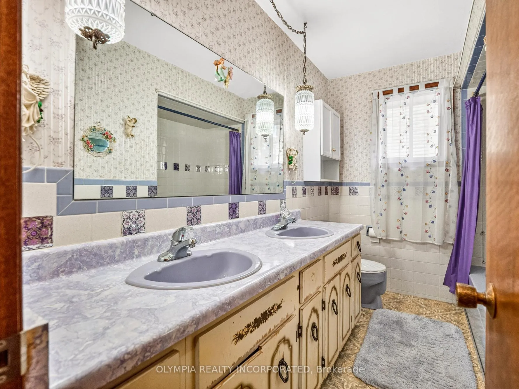 Photo 10 of 2793 Henley Avenue, Niagara Falls, Church's Lane — HOMEH