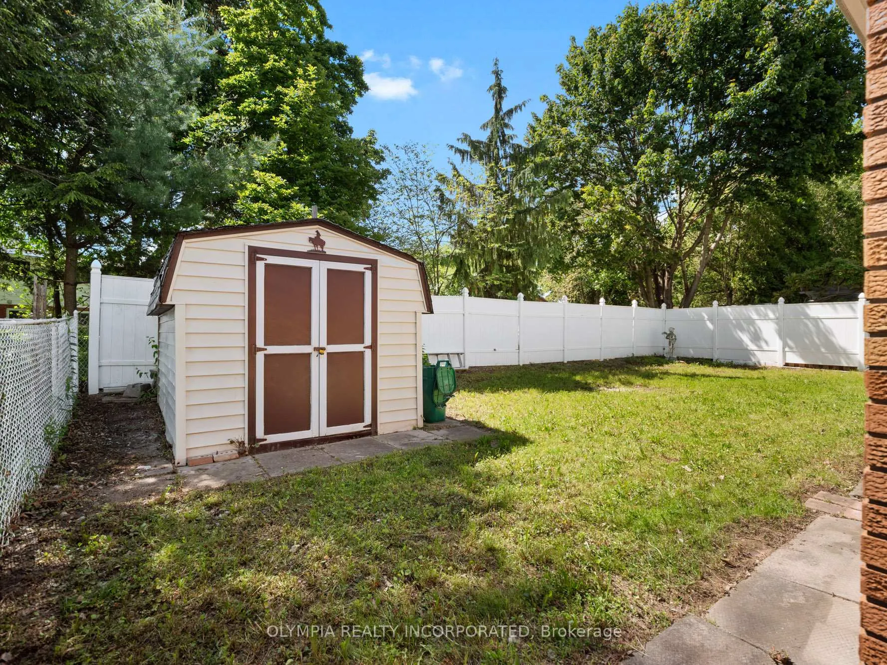 Photo 23 of 2793 Henley Avenue, Niagara Falls, Church's Lane — HOMEH