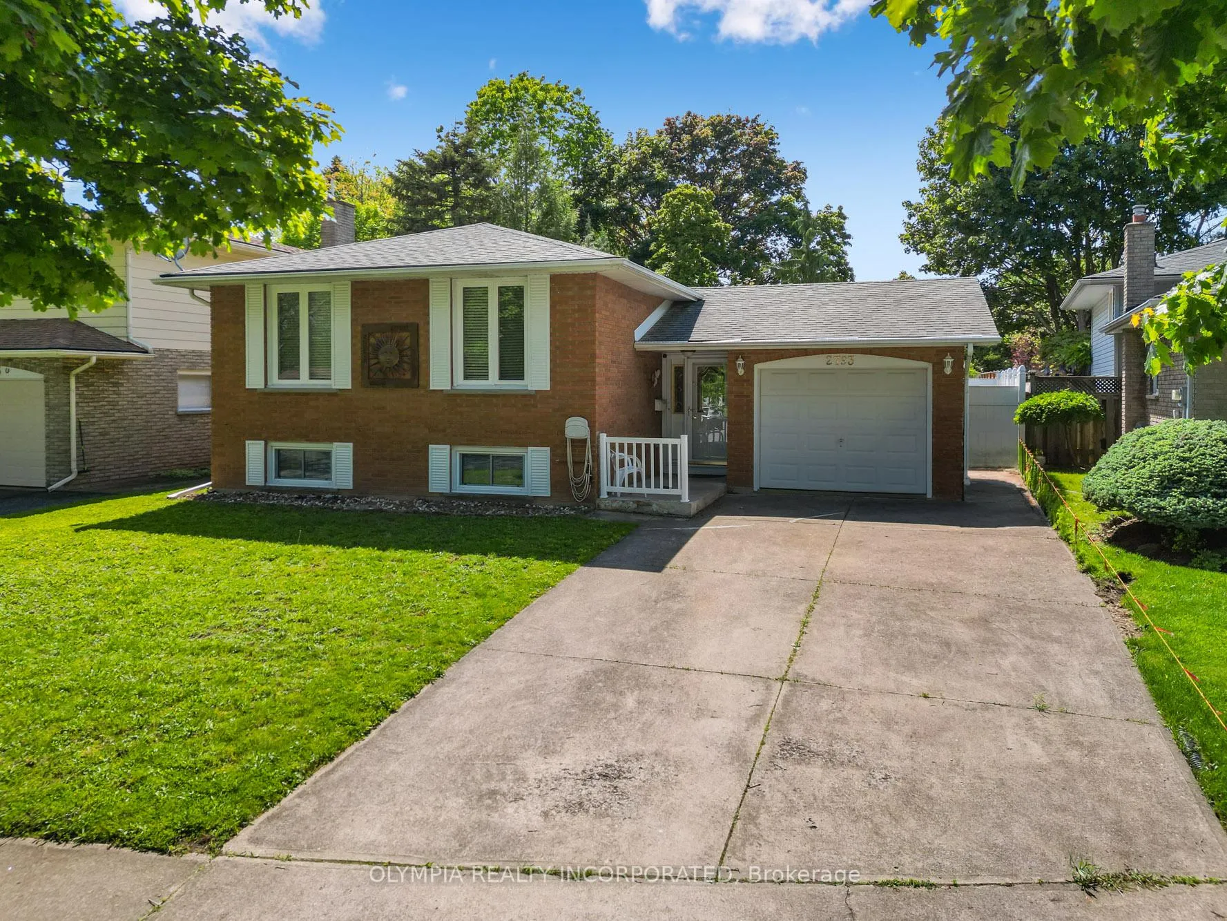 Photo 31 of 2793 Henley Avenue, Niagara Falls, Church's Lane — HOMEH