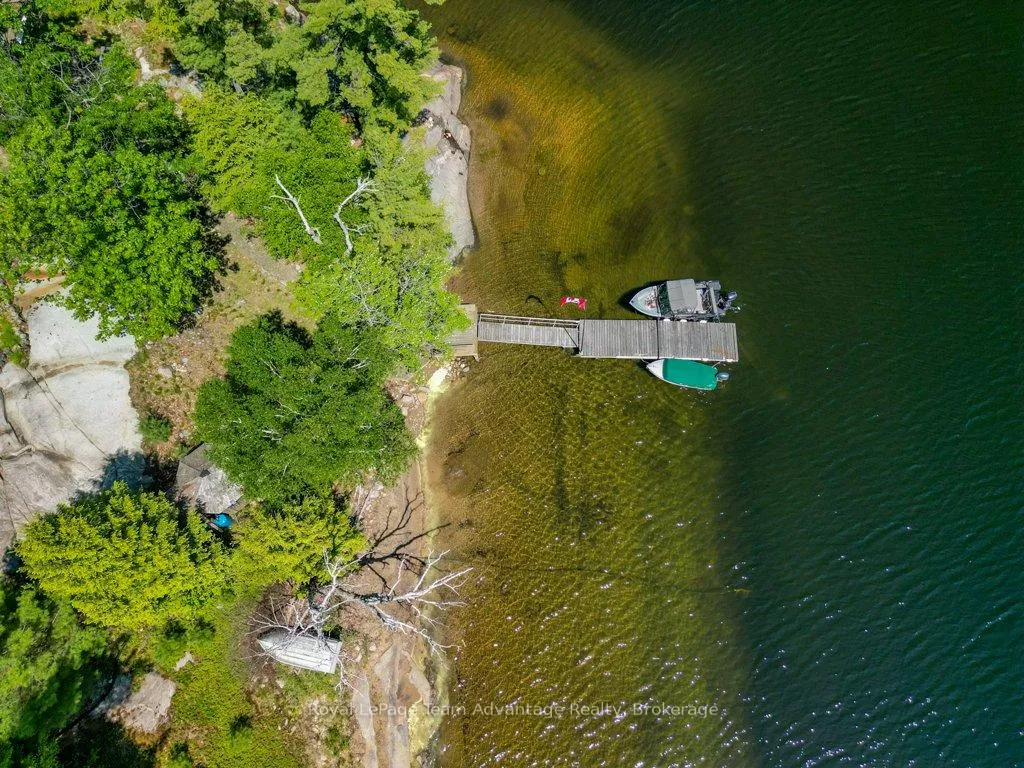 Photo 5 of 3 Island 19C, Carling — HOMEH