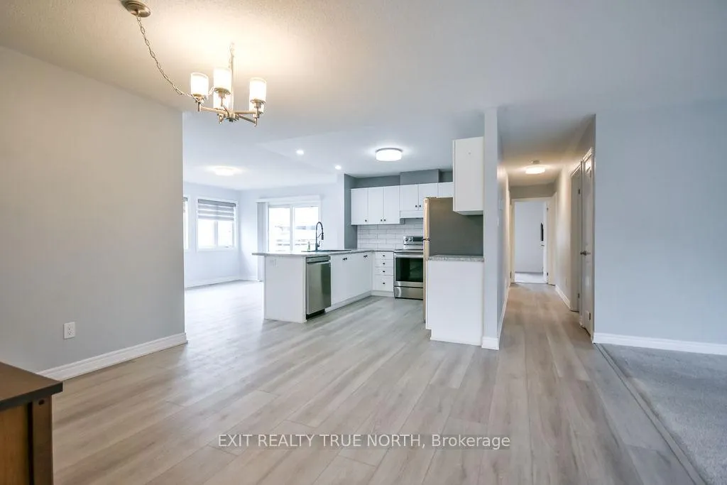 Photo 10 of 8 Sinclair Crescent, Ramara, Atherley — HOMEH