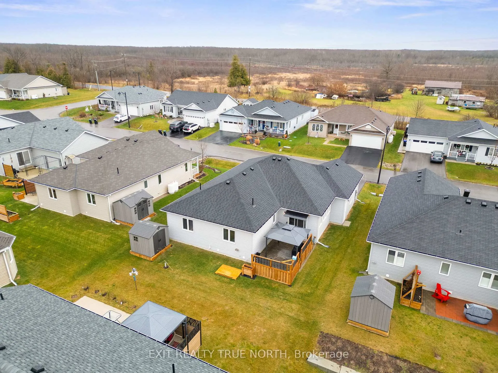 Photo 34 of 8 Sinclair Crescent, Ramara, Atherley — HOMEH