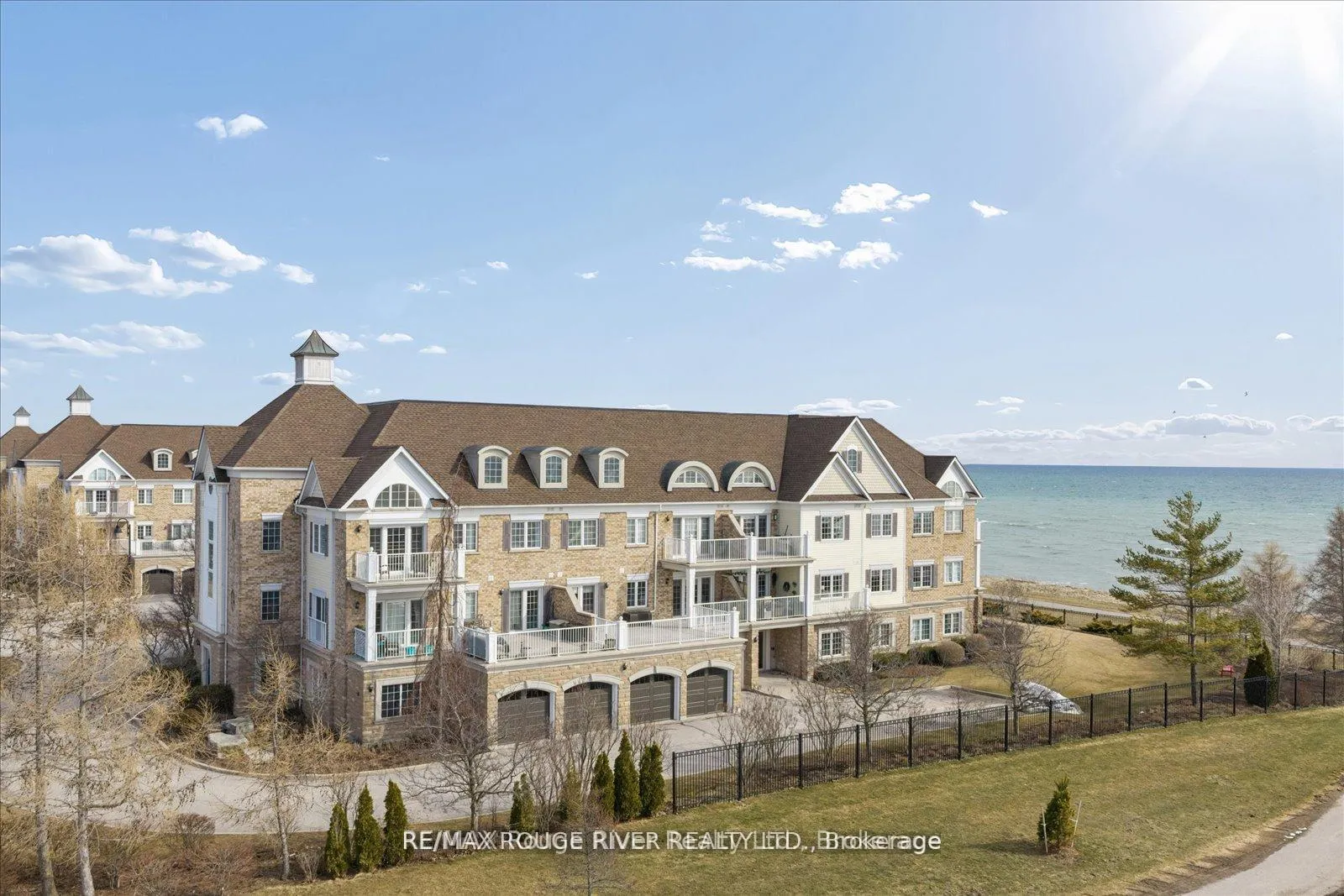 Front of Unit 306, 395 Lakebreeze Drive