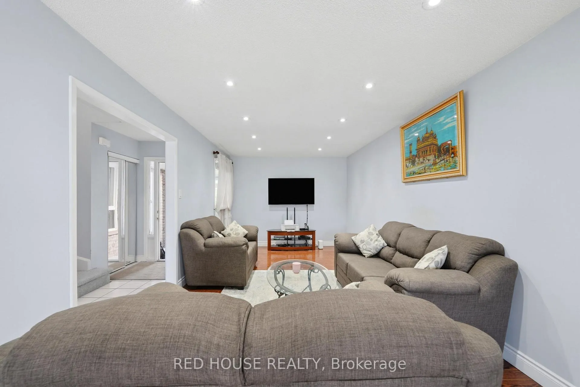Photo 10 of 52 Terrosa Road, Markham, Middlefield — HOMEH