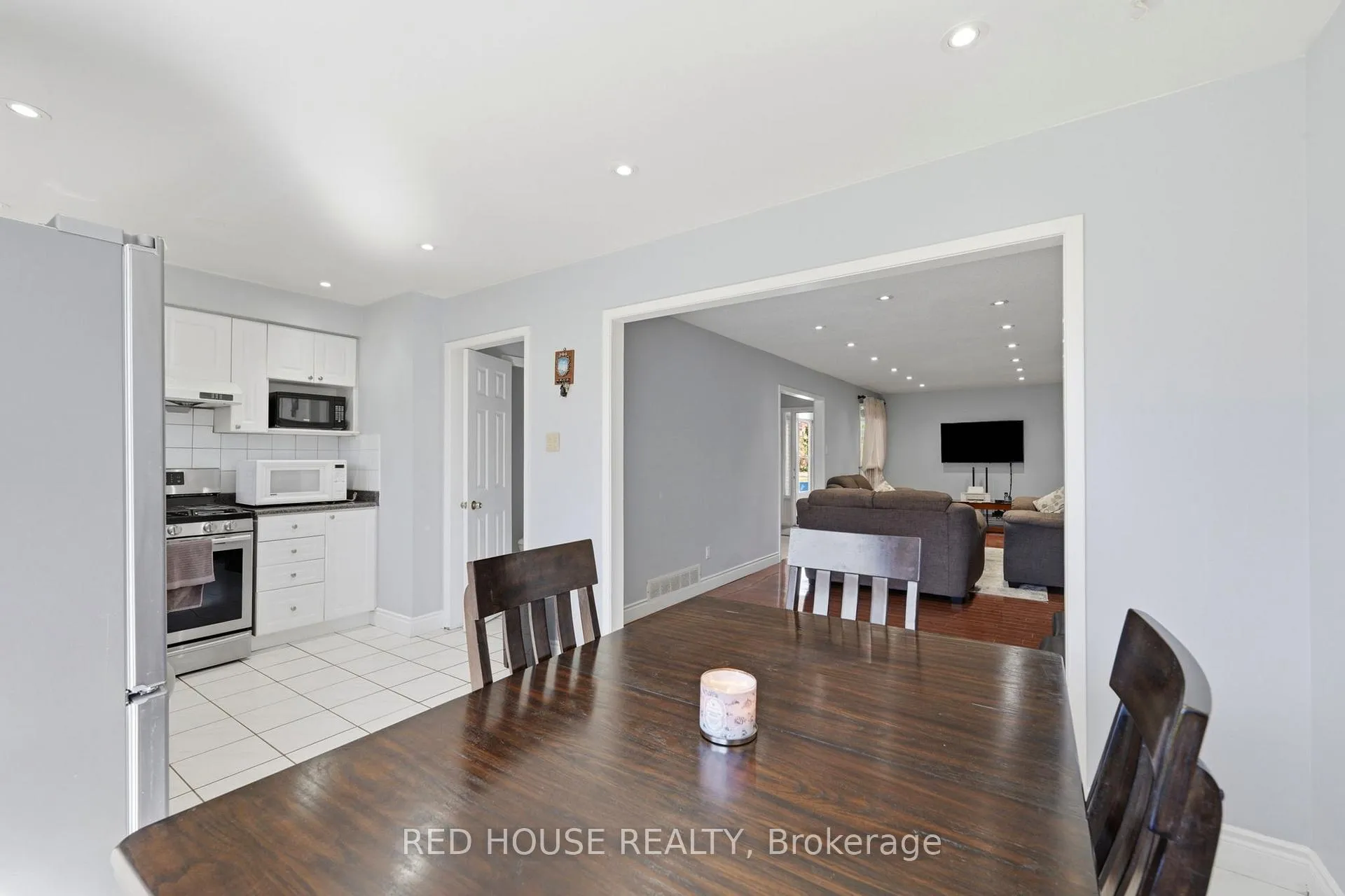 Photo 14 of 52 Terrosa Road, Markham, Middlefield — HOMEH