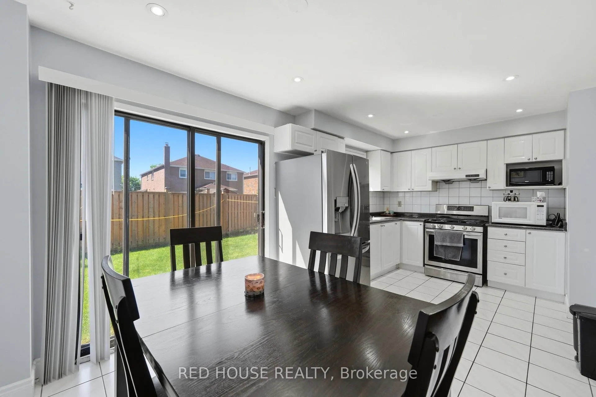 Photo 16 of 52 Terrosa Road, Markham, Middlefield — HOMEH