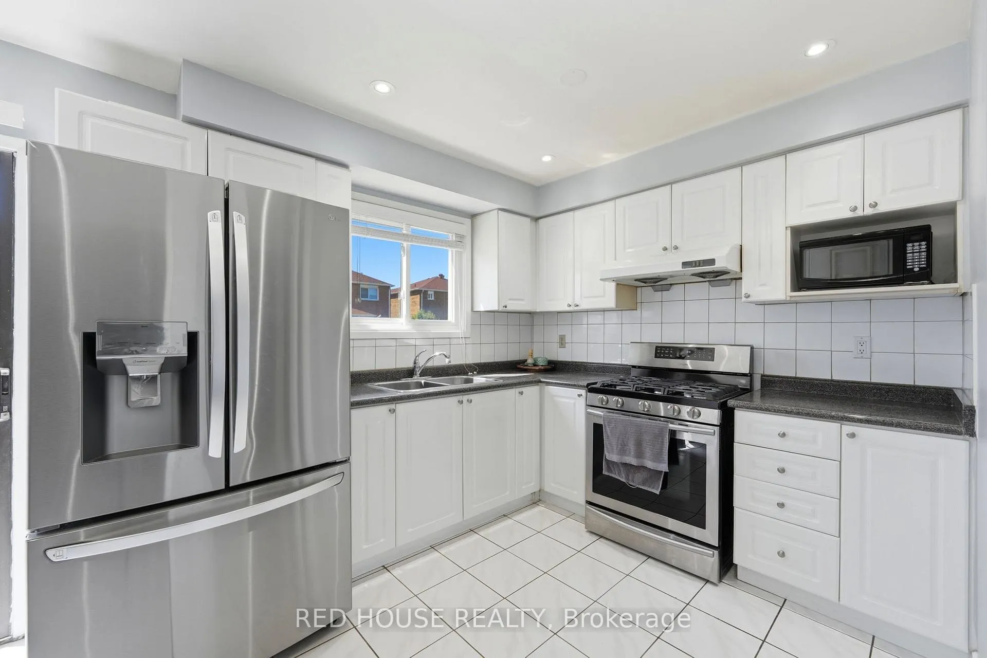 Photo 18 of 52 Terrosa Road, Markham, Middlefield — HOMEH