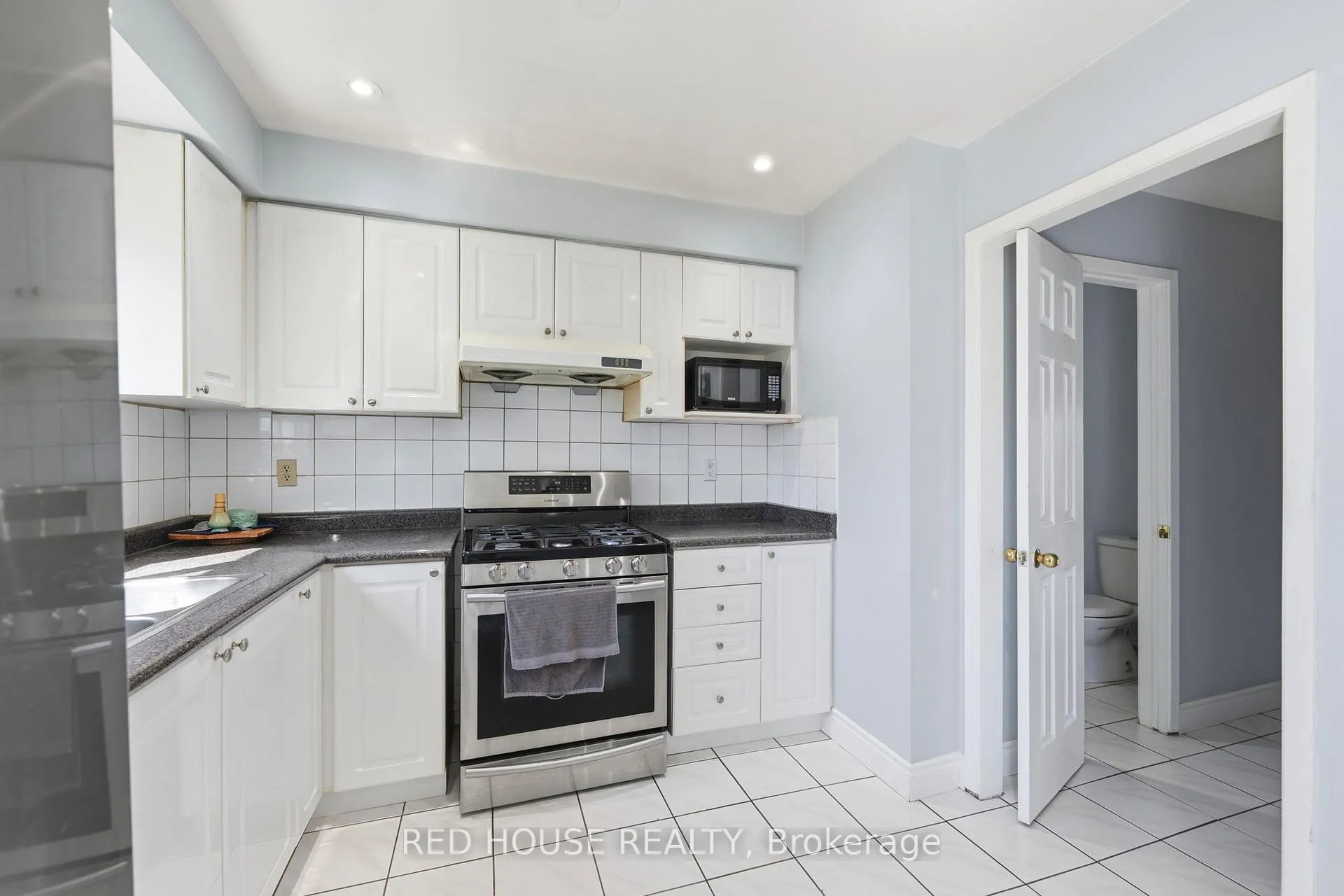 Photo 20 of 52 Terrosa Road, Markham, Middlefield — HOMEH