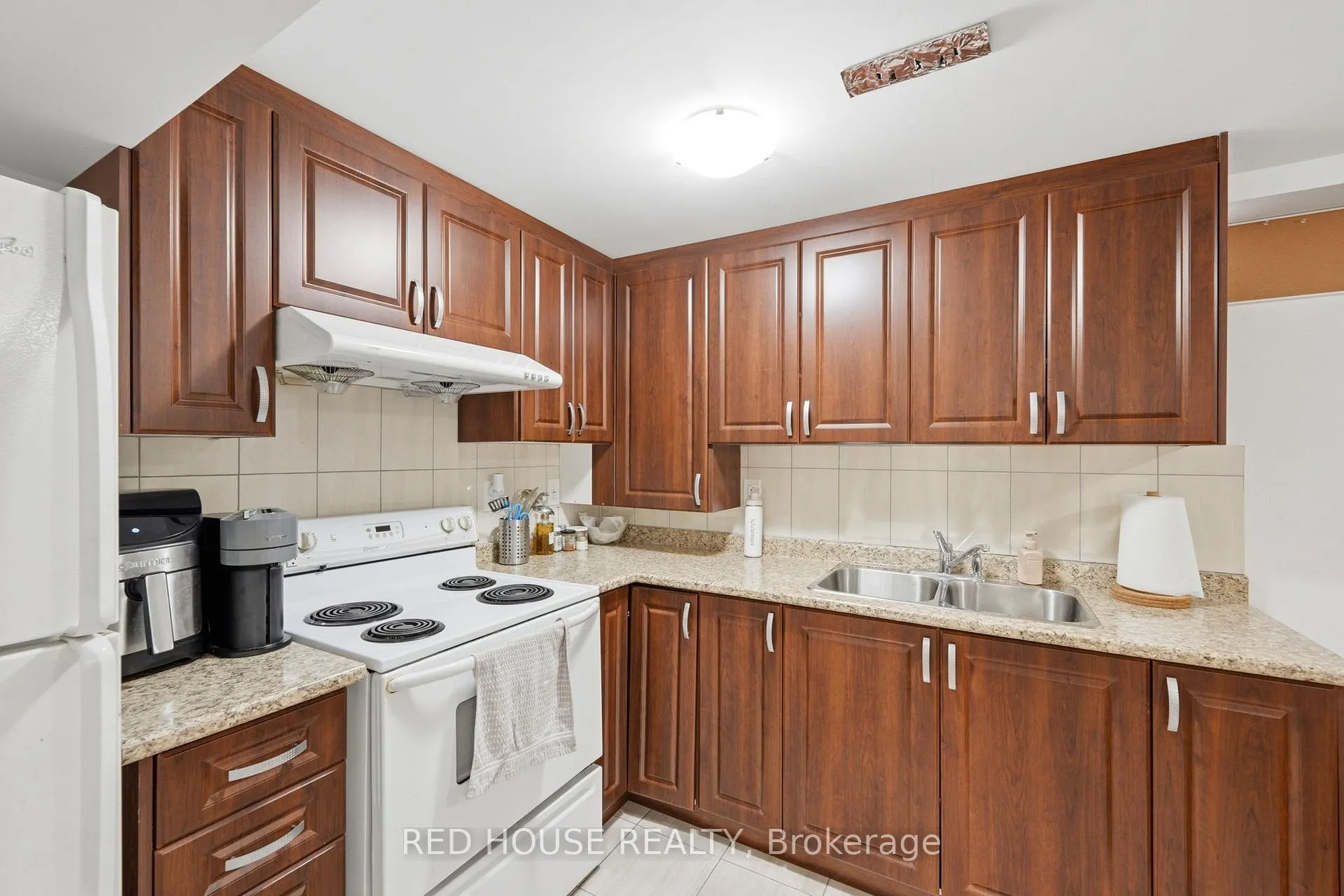 Photo 36 of 52 Terrosa Road, Markham, Middlefield — HOMEH