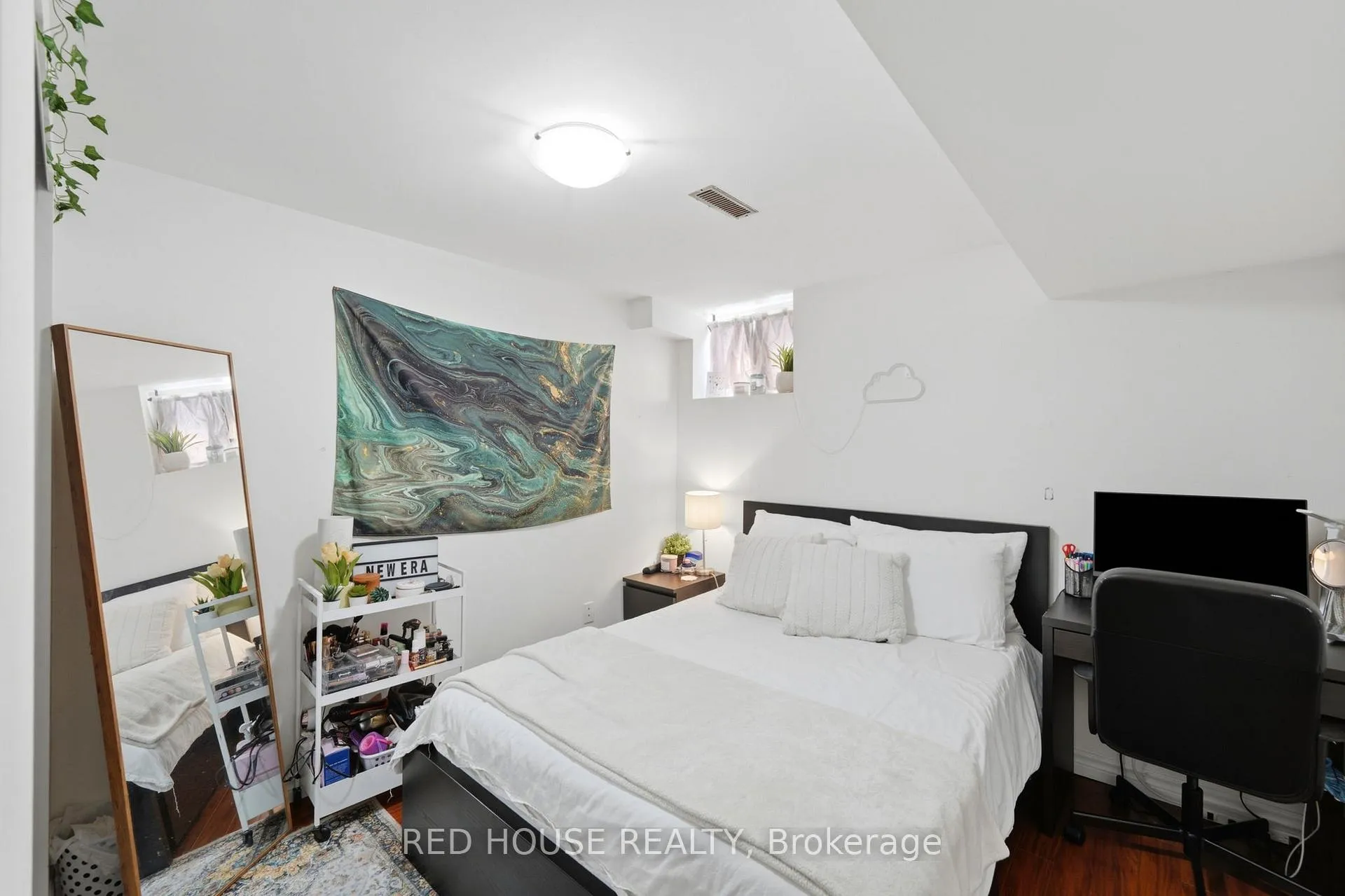 Photo 37 of 52 Terrosa Road, Markham, Middlefield — HOMEH