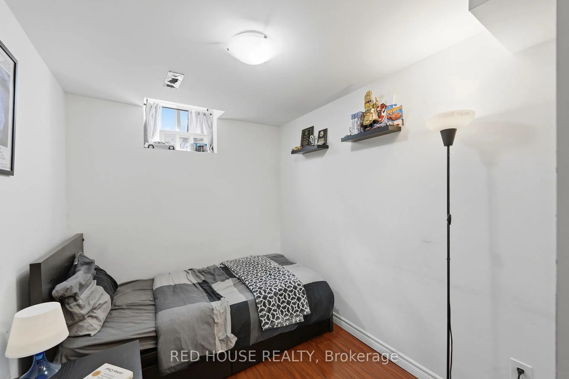 Photo 38 of 52 Terrosa Road, Markham, Middlefield — HOMEH