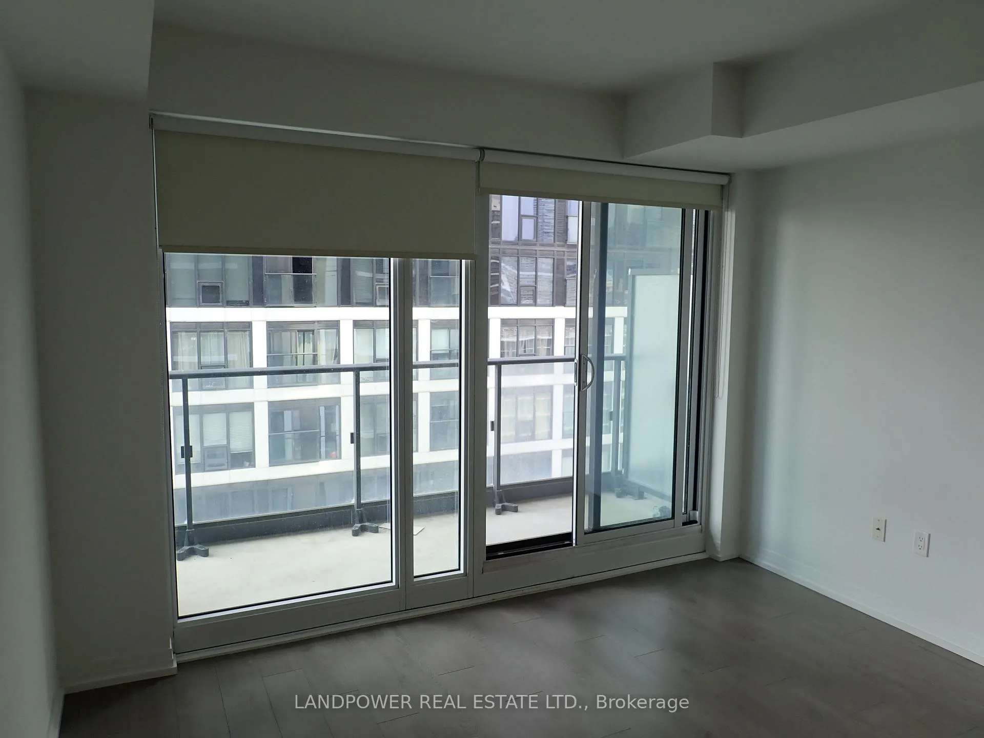 Photo 2 of Unit 1817, 251 Jarvis Street, Toronto, Moss Park — HOMEH
