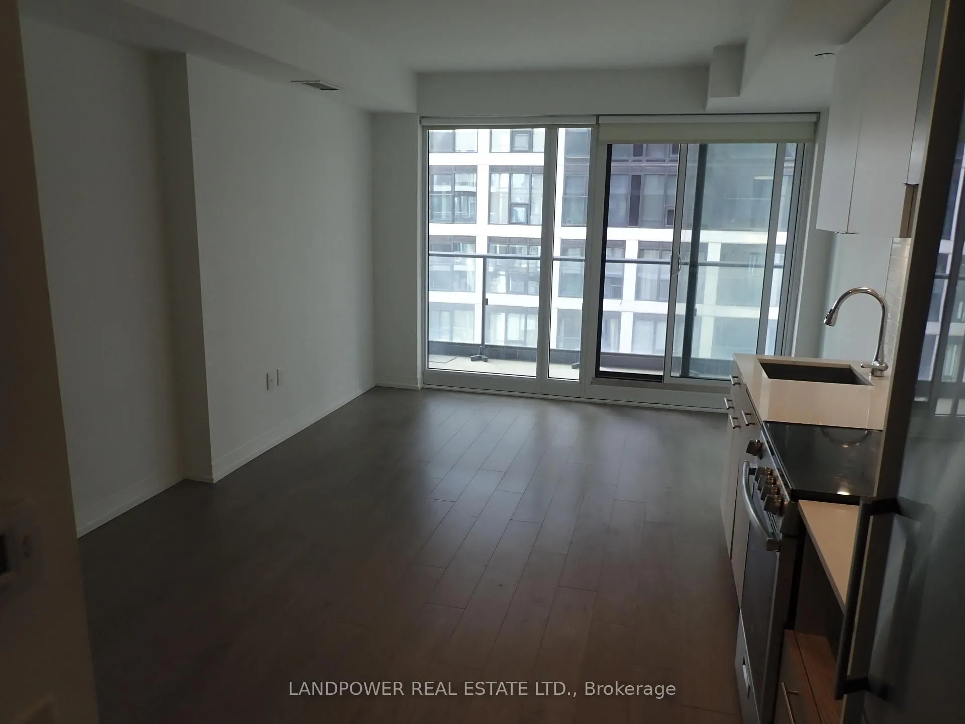 Photo 3 of Unit 1817, 251 Jarvis Street, Toronto, Moss Park — HOMEH