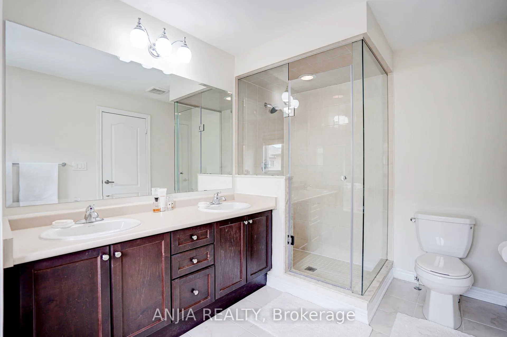 Photo 27 of 25 Collier Crescent, Markham, Wismer — HOMEH