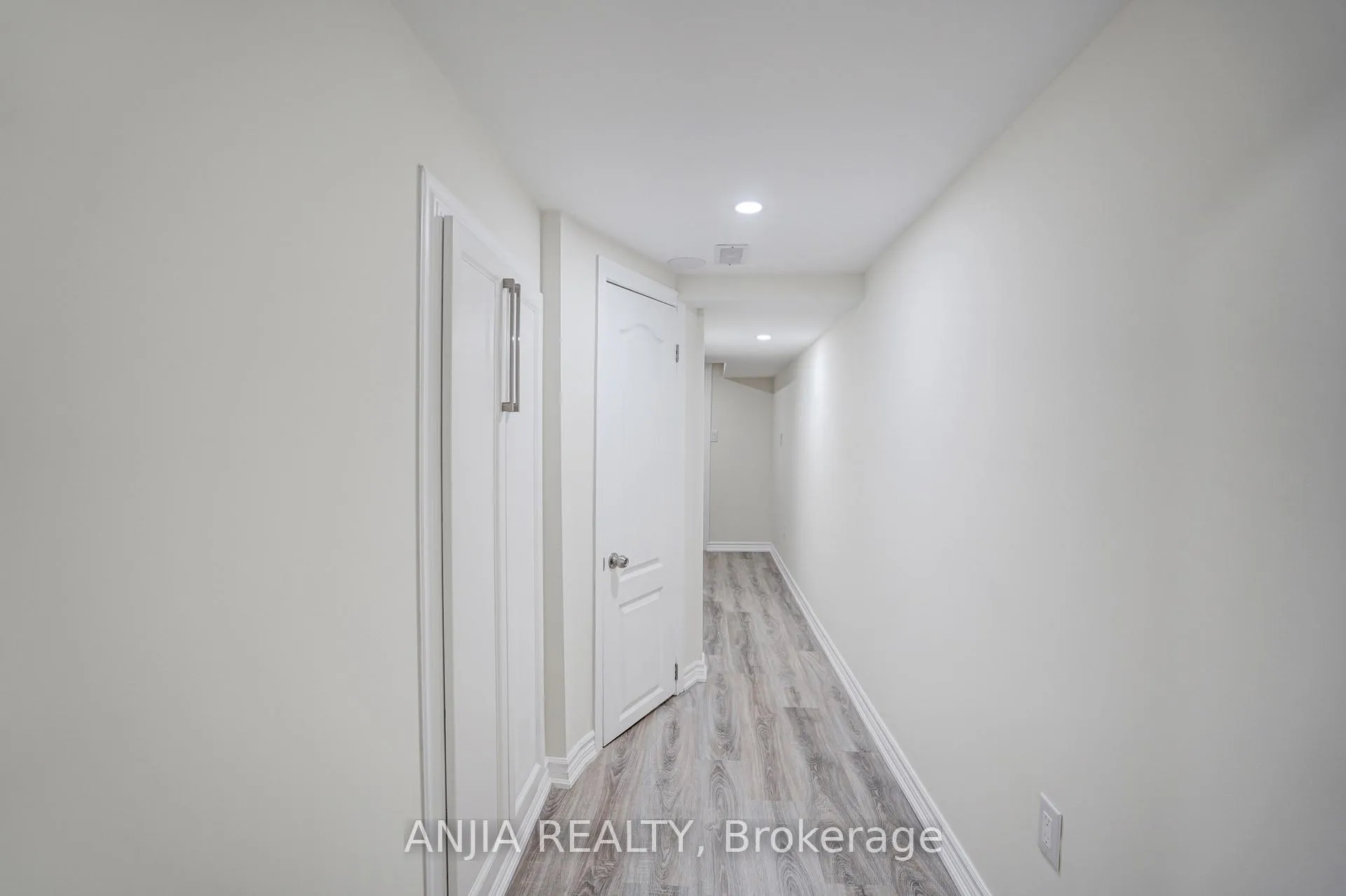 Photo 30 of 25 Collier Crescent, Markham, Wismer — HOMEH