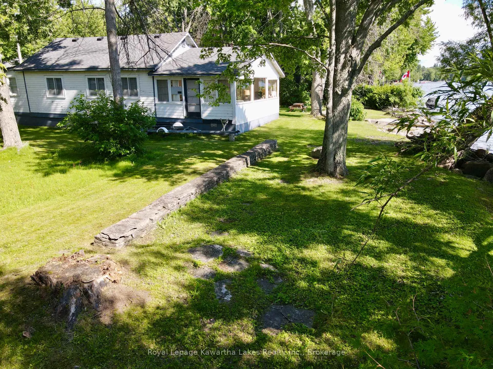 Photo 18 of 2636 Lakeshore Drive, Ramara, Rural Ramara — HOMEH
