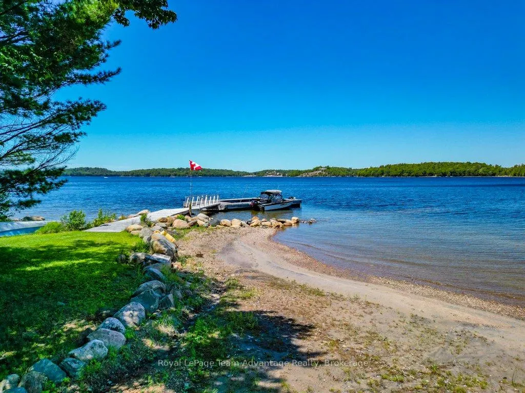 Photo 42 of 25 Island 20C, Carling — HOMEH