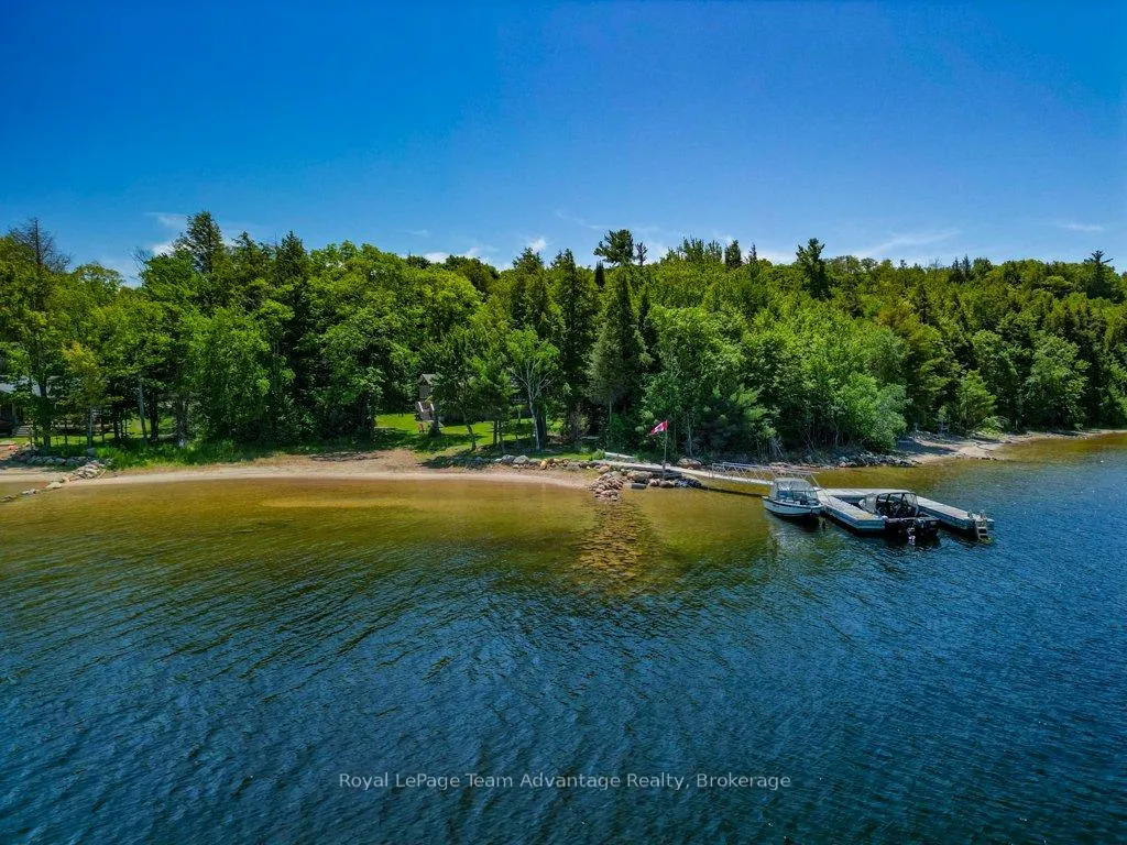 Photo 45 of 25 Island 20C, Carling — HOMEH