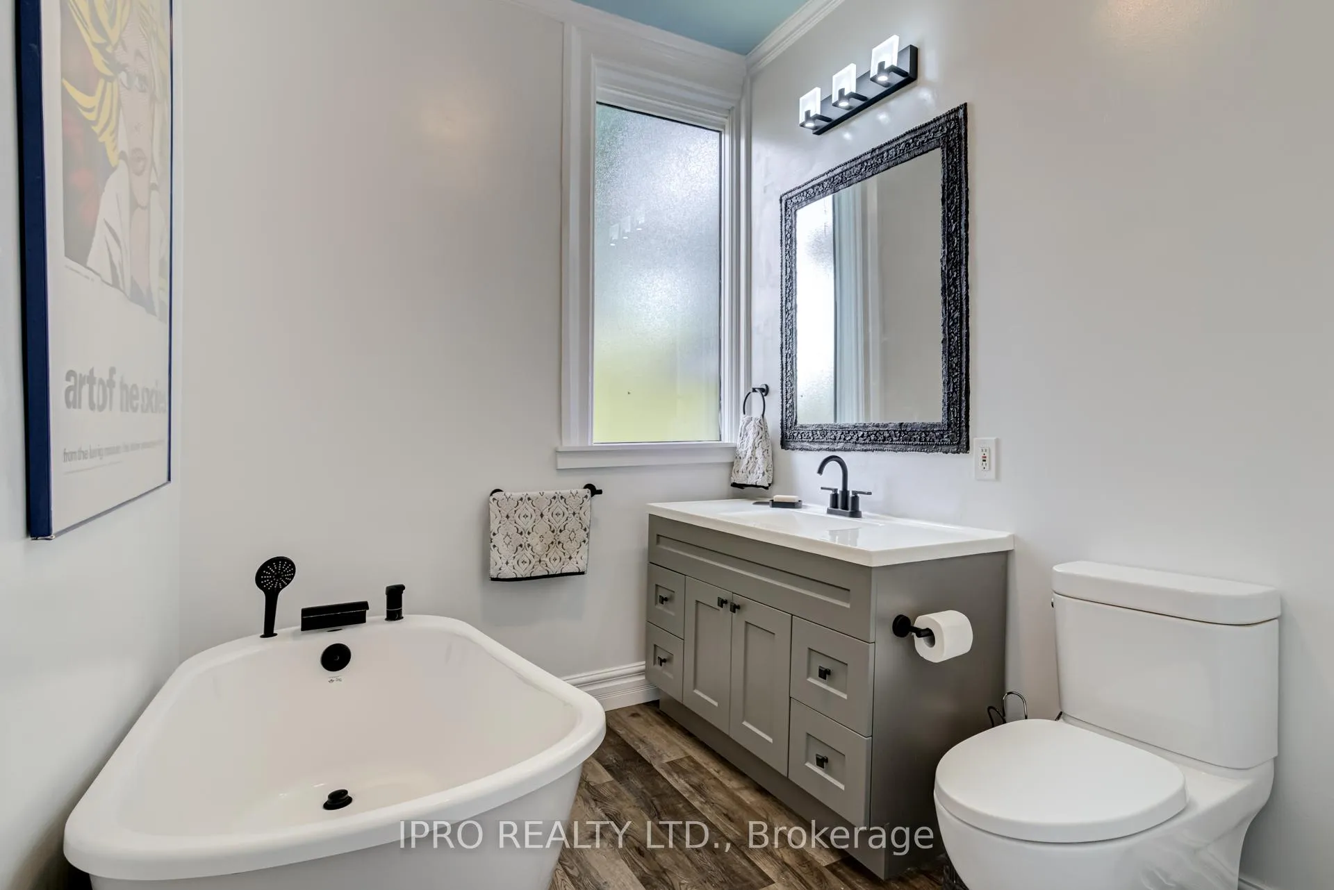 Photo 20 of Unit EHS, 715432 1st Line, Mono, Rural Mono — HOMEH