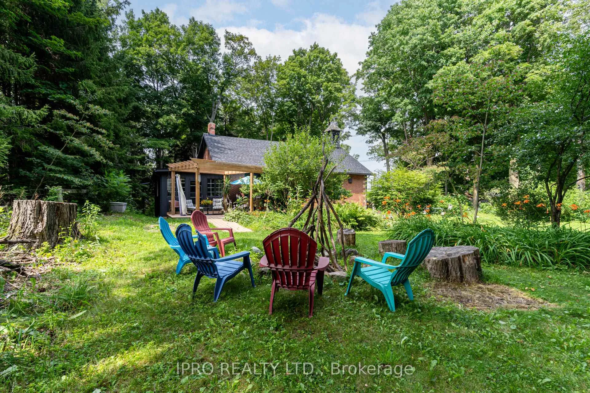 Photo 31 of Unit EHS, 715432 1st Line, Mono, Rural Mono — HOMEH