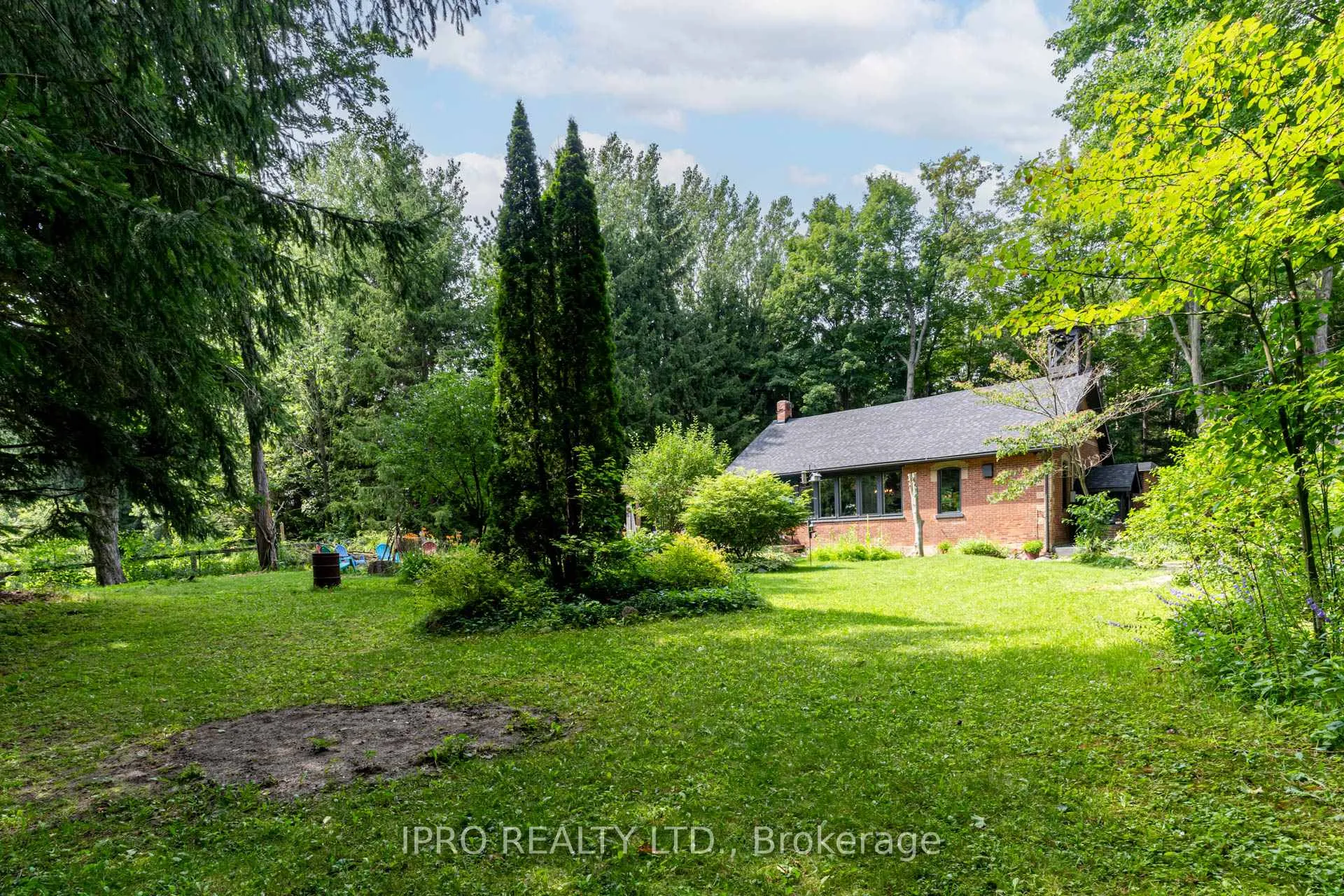 Photo 33 of Unit EHS, 715432 1st Line, Mono, Rural Mono — HOMEH