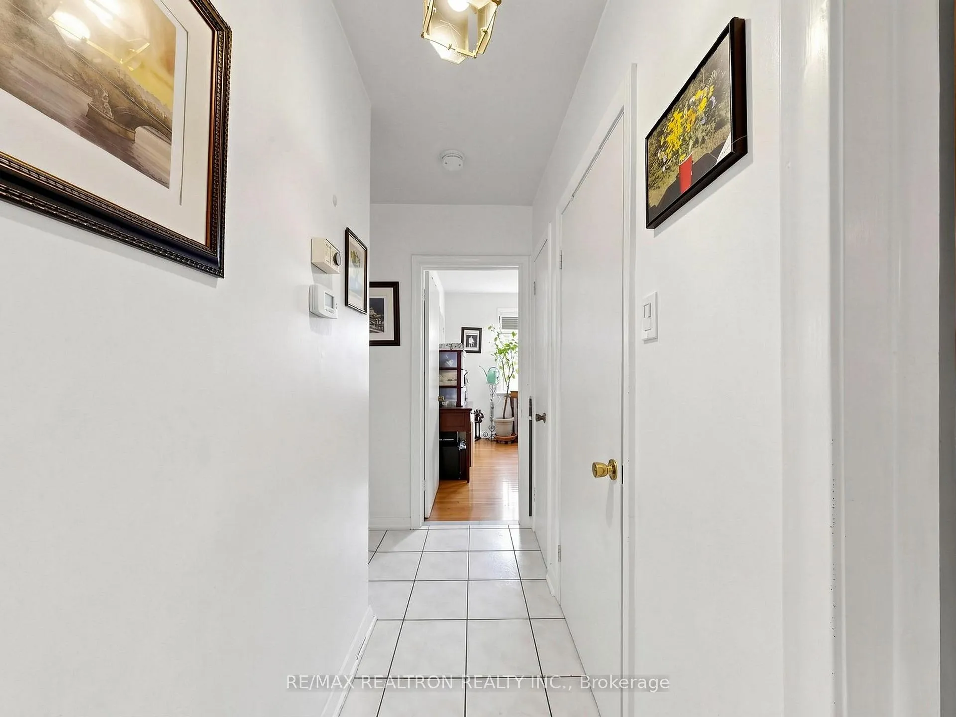Photo 38 of 9 Clevedo Street E, North York, Downsview-Roding-CFB — HOMEH