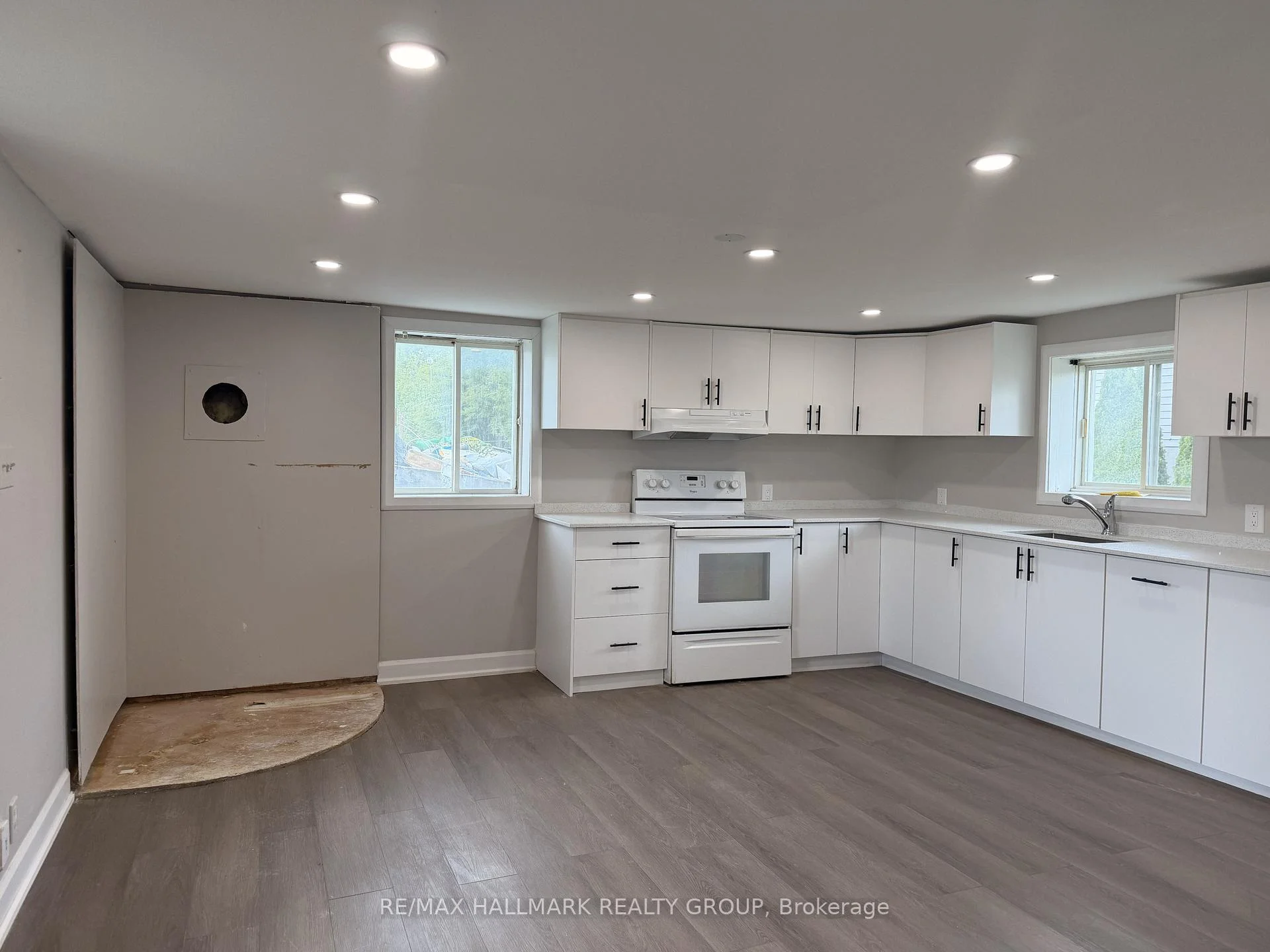 Photo 3 of 256 Limoges Road, The Nation, Limoges — HOMEH