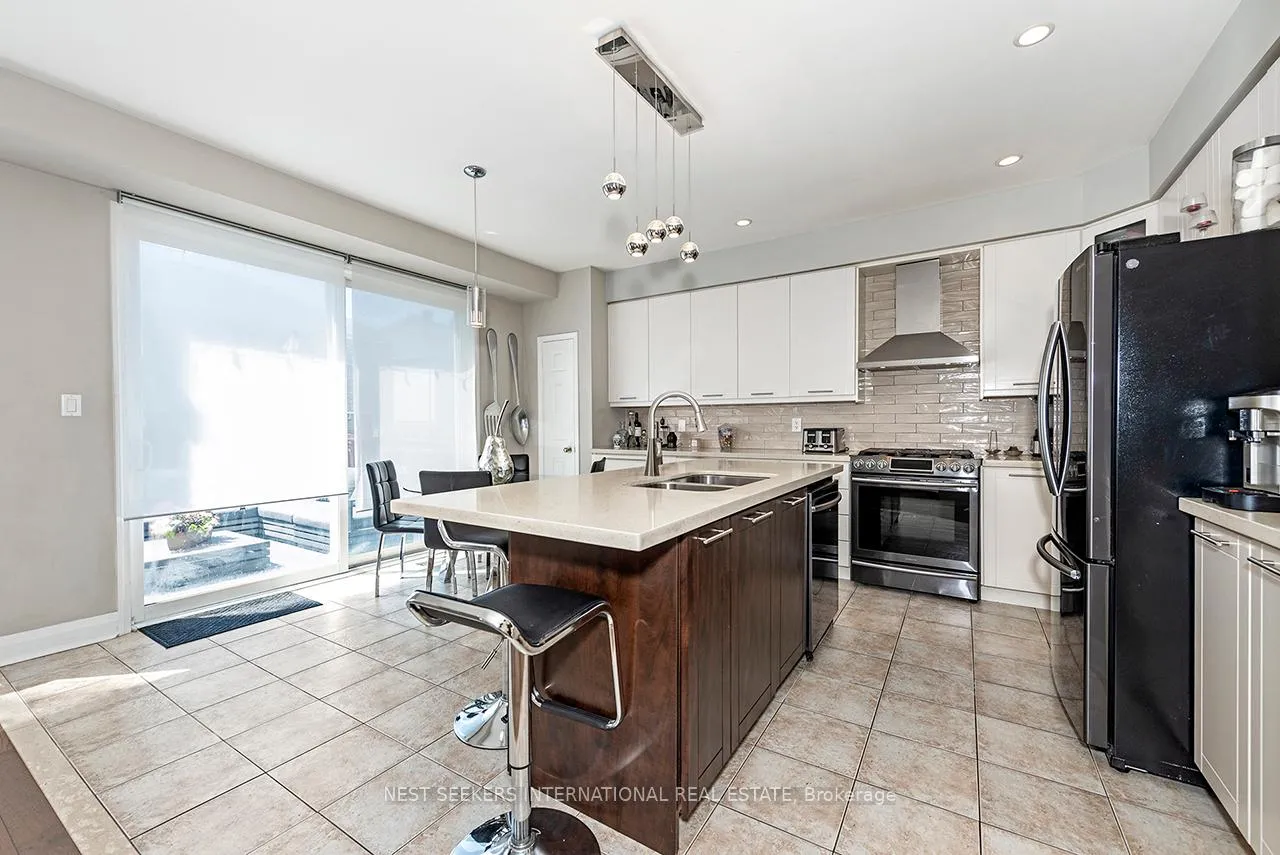 Photo 9 of 11 Bambridge Street, Ajax, Central East — HOMEH