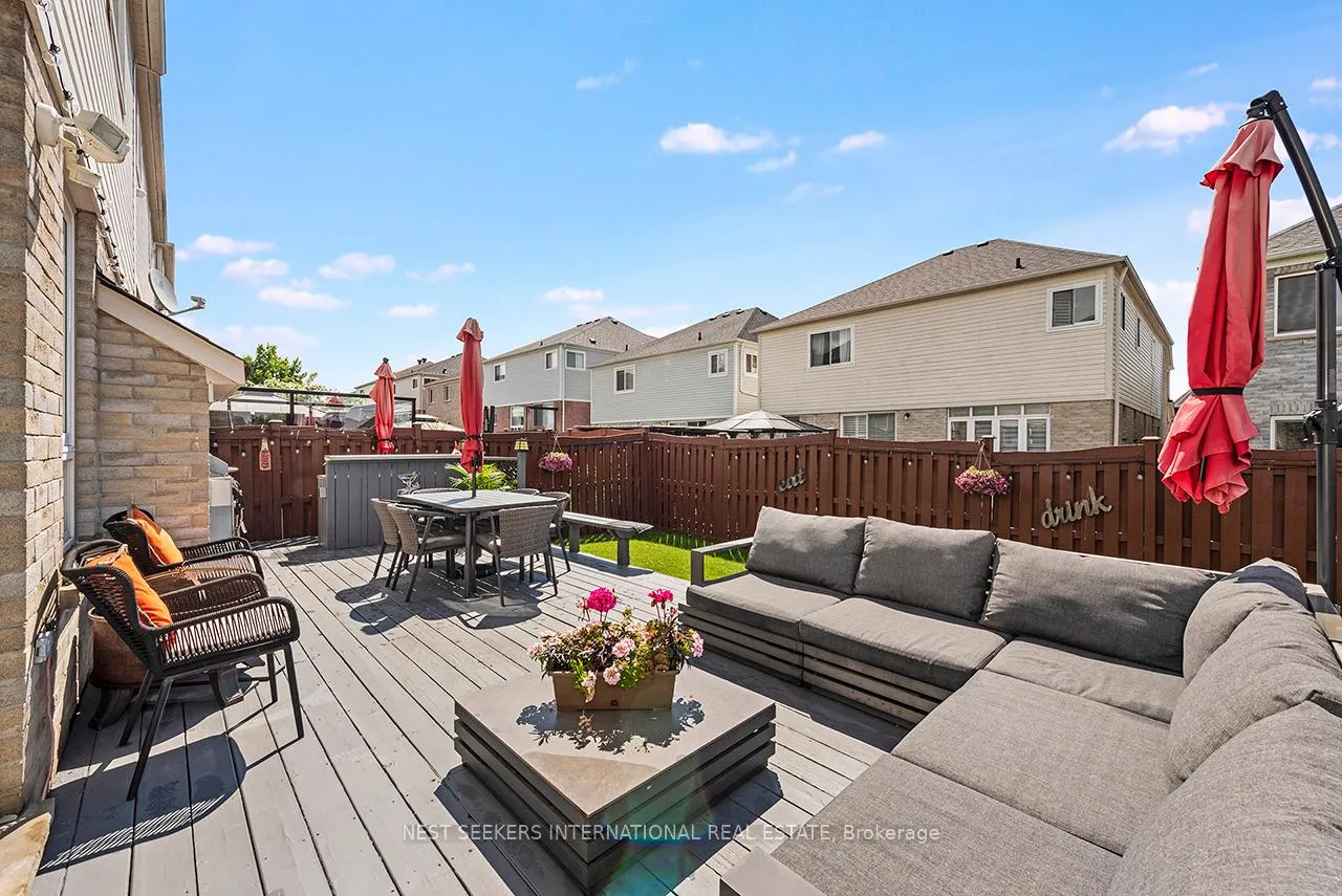 Photo 14 of 11 Bambridge Street, Ajax, Central East — HOMEH