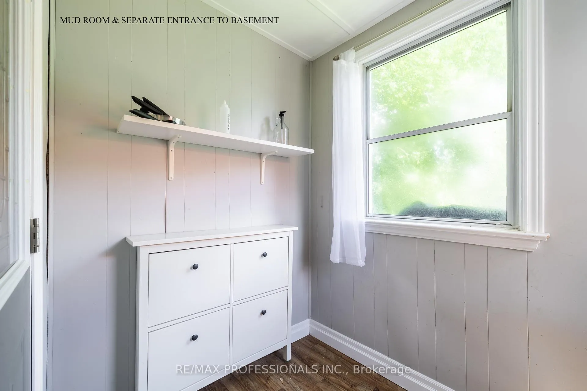 Photo 23 of 1045 Helena Street, Burlington, Freeman — HOMEH