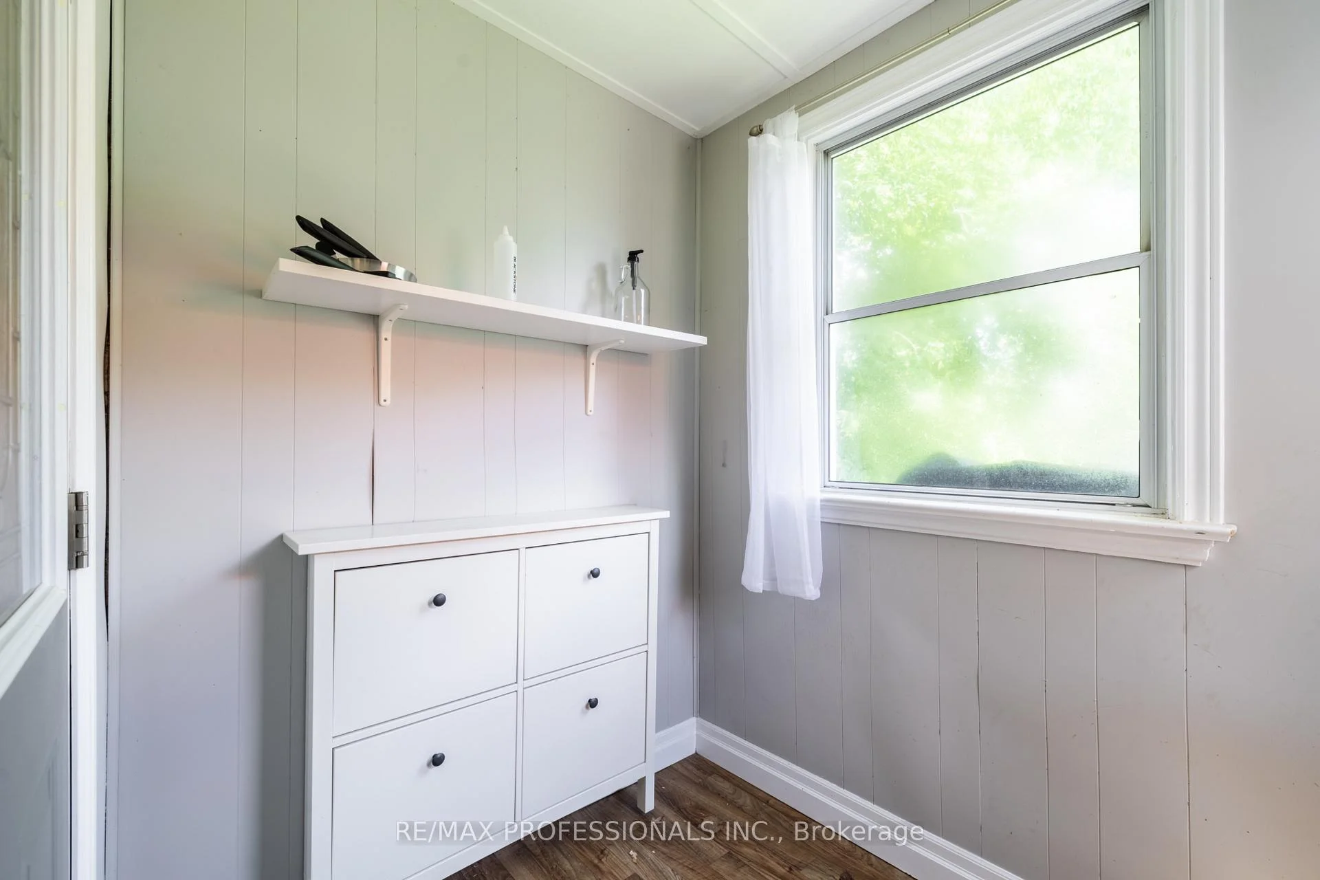 Photo 57 of 1045 Helena Street, Burlington, Freeman — HOMEH