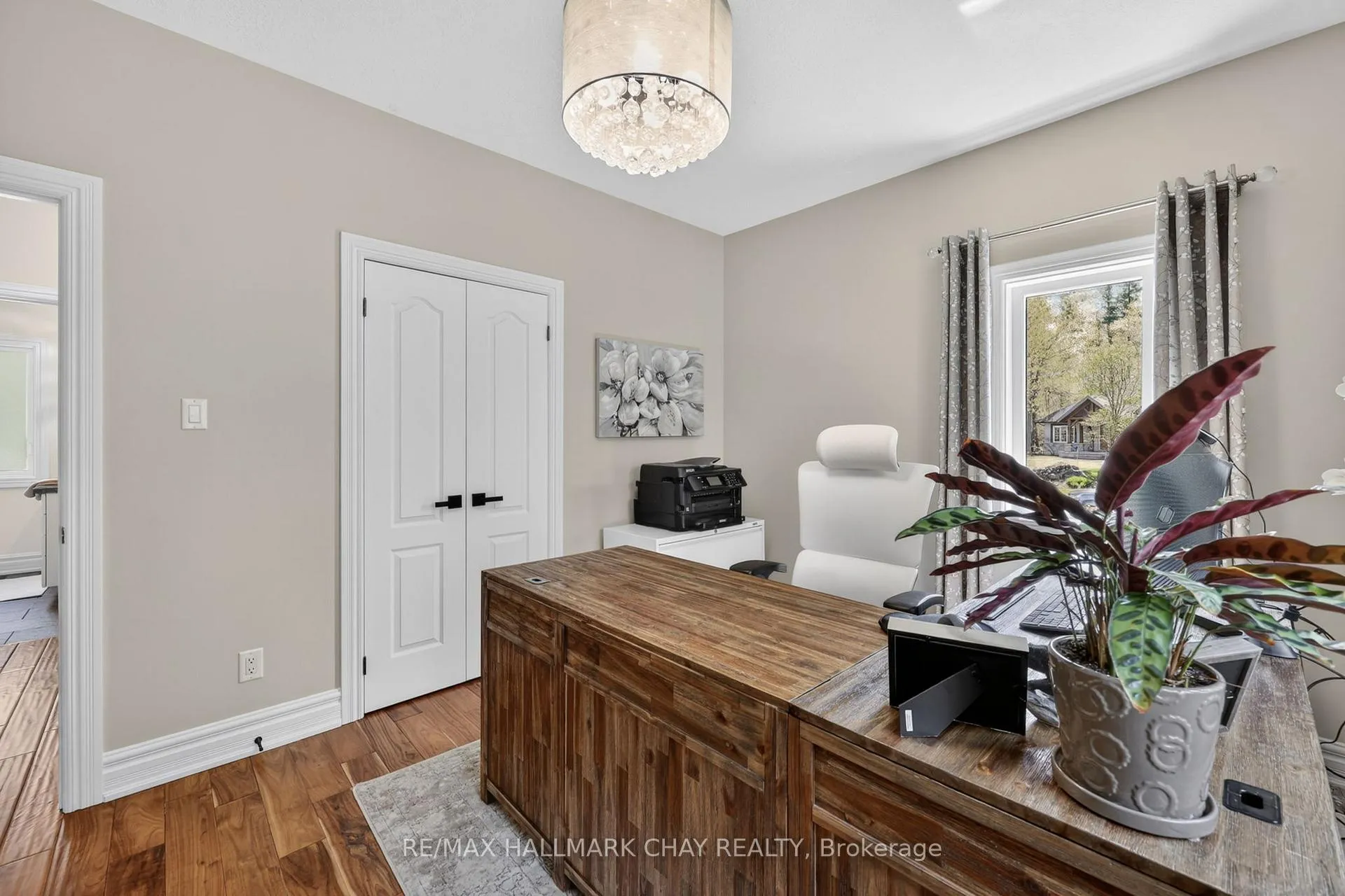 Photo 25 of 25 Laddie Lane, Springwater, Anten Mills — HOMEH